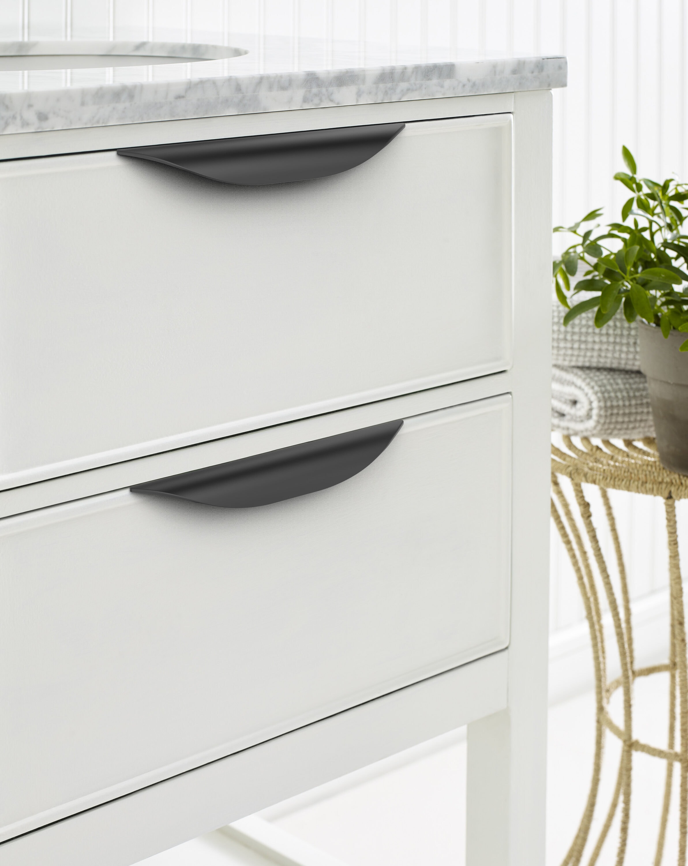 Amerock 10VMP37212MB Cabinet-Pulls - View #2