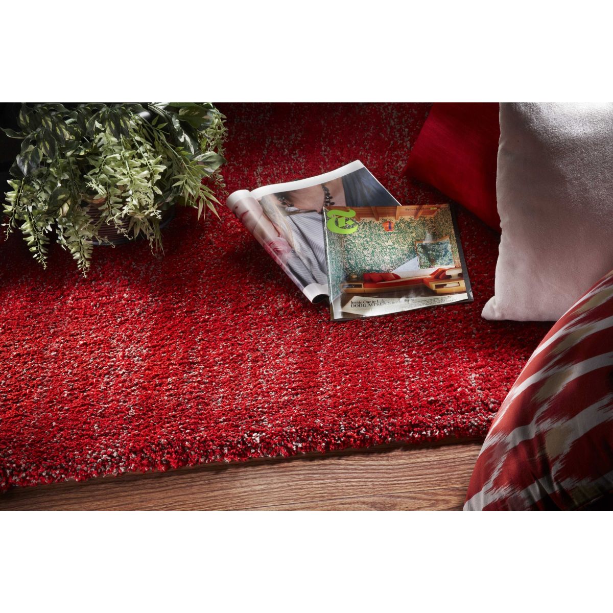 HomeRoots 353413 Bernadette 2 X 3 (ft) Rag Red Indoor Solid Area Rug