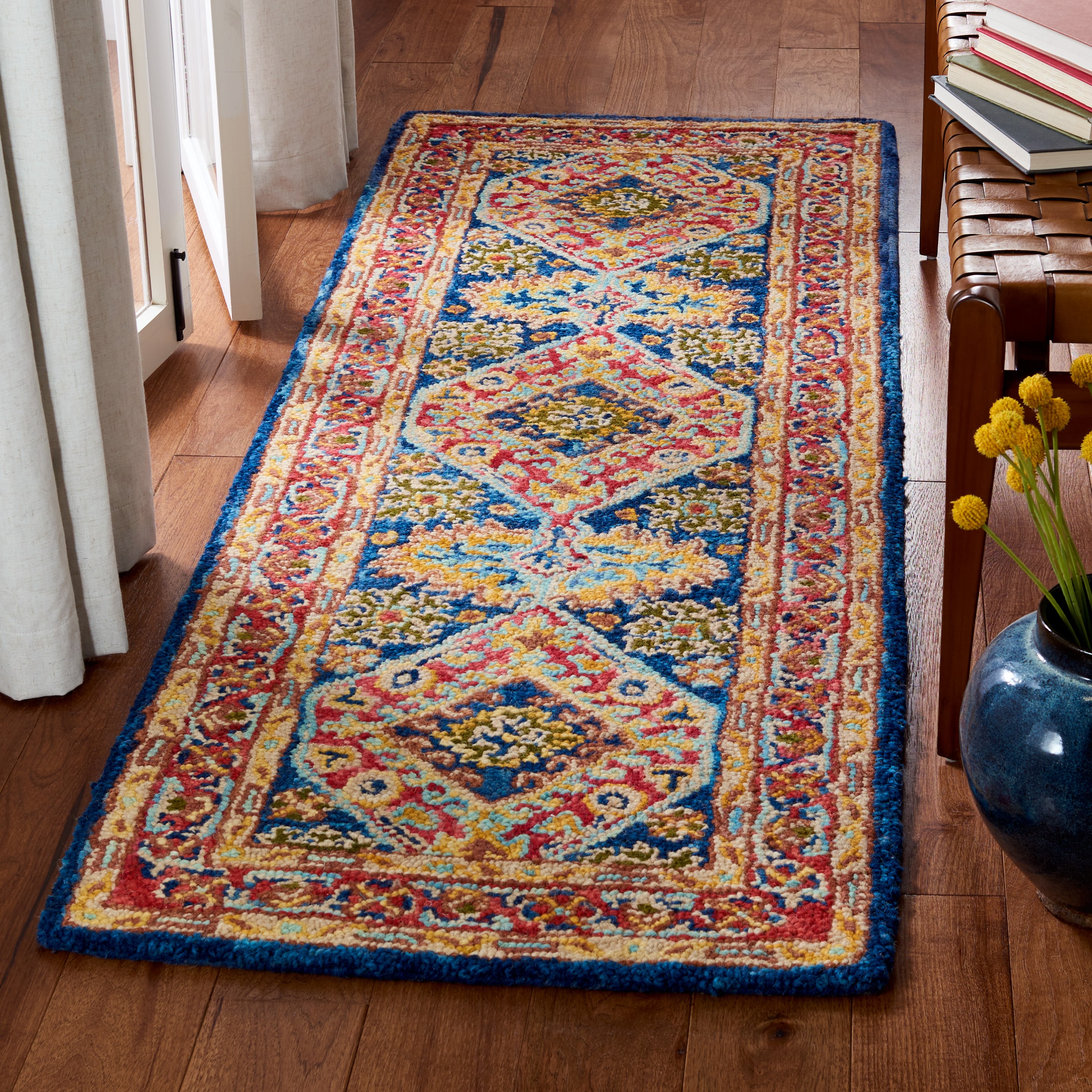  Aspen 523 Red/Blue Traditional 2ft-3in x 8ft Runner Rug