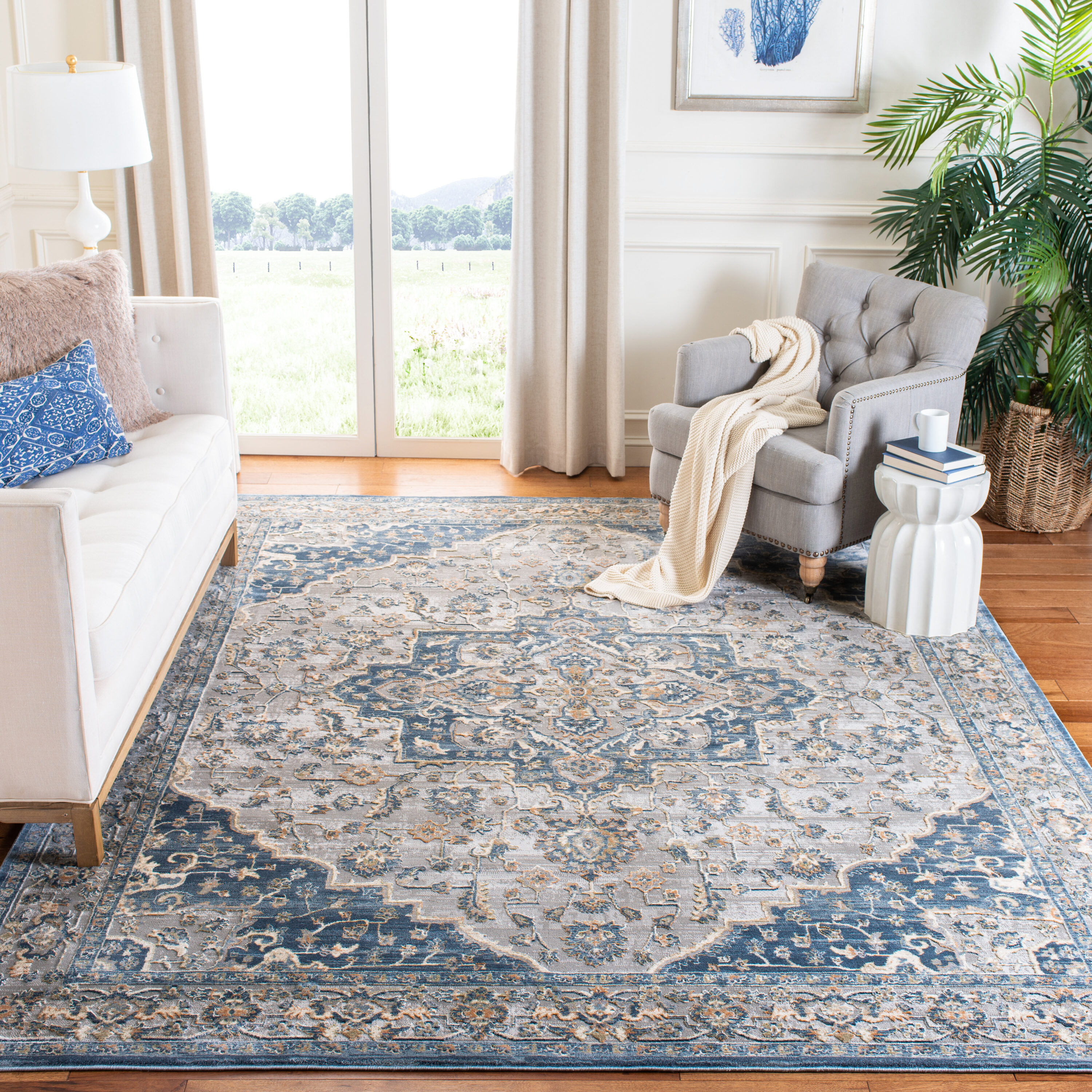 Cosmopolitan 684M Cream Blue 8 x 10 Rectangular Area rug