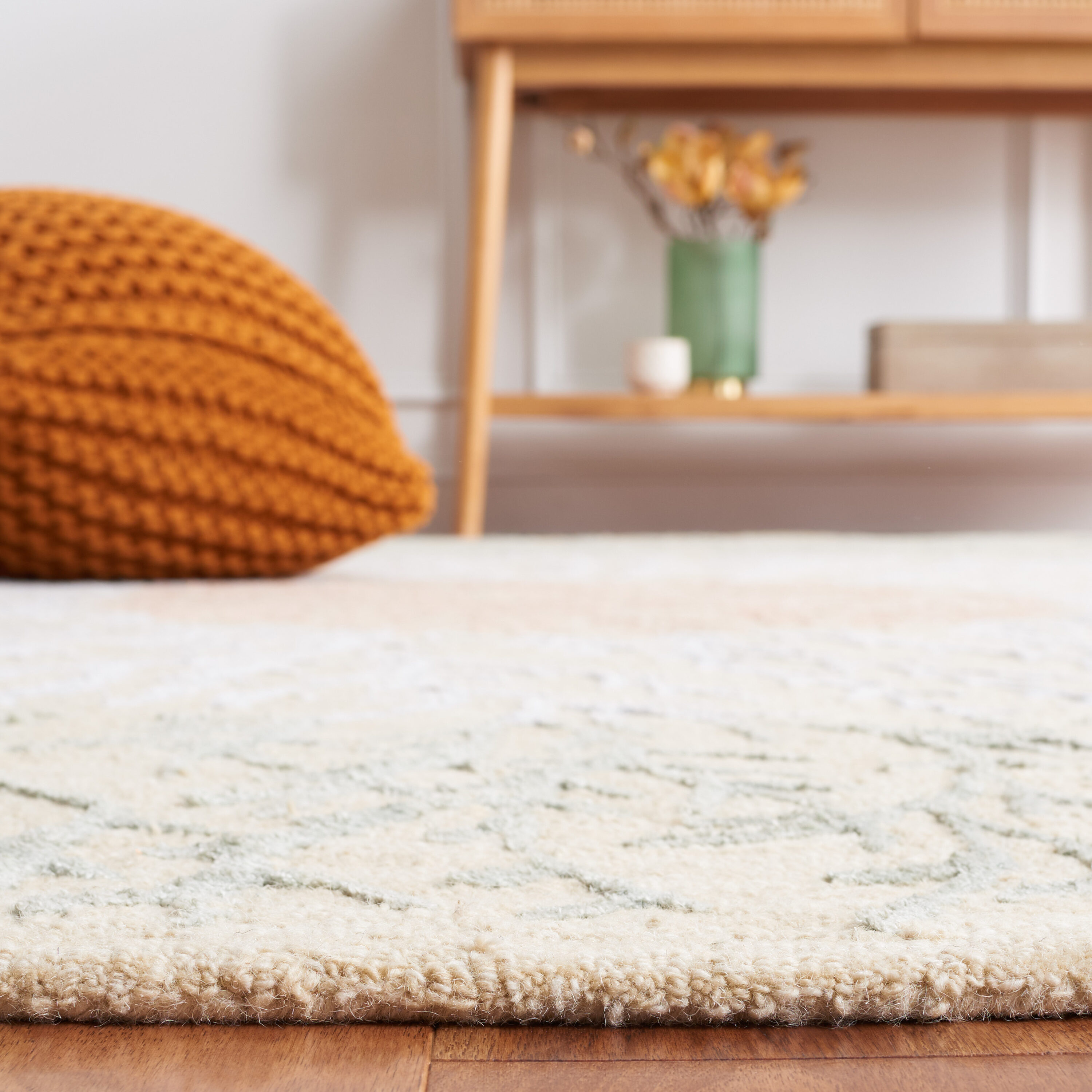 Safavieh SOH257B-5 rugs - View #5