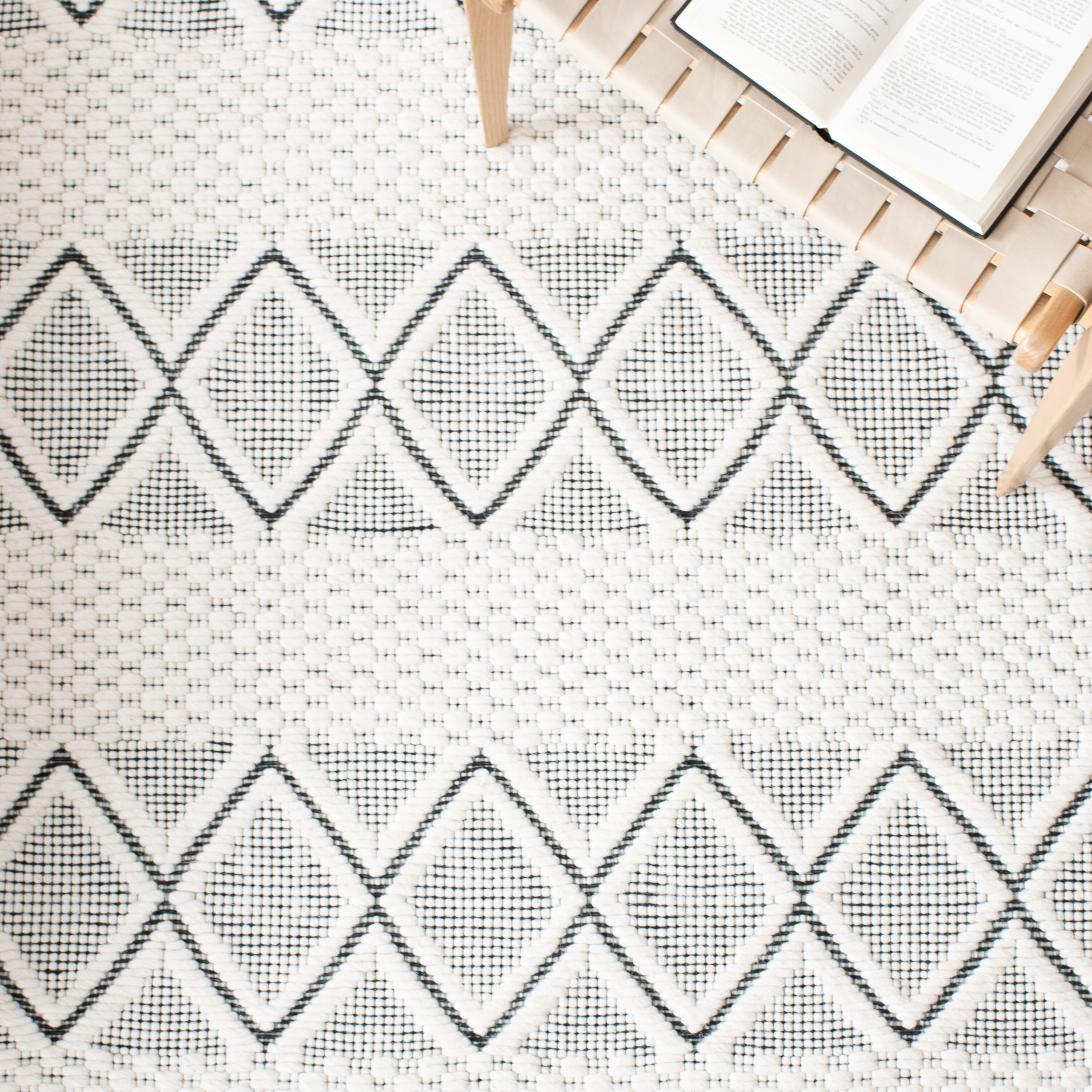 Safavieh MRB320A-29 rugs - View #5