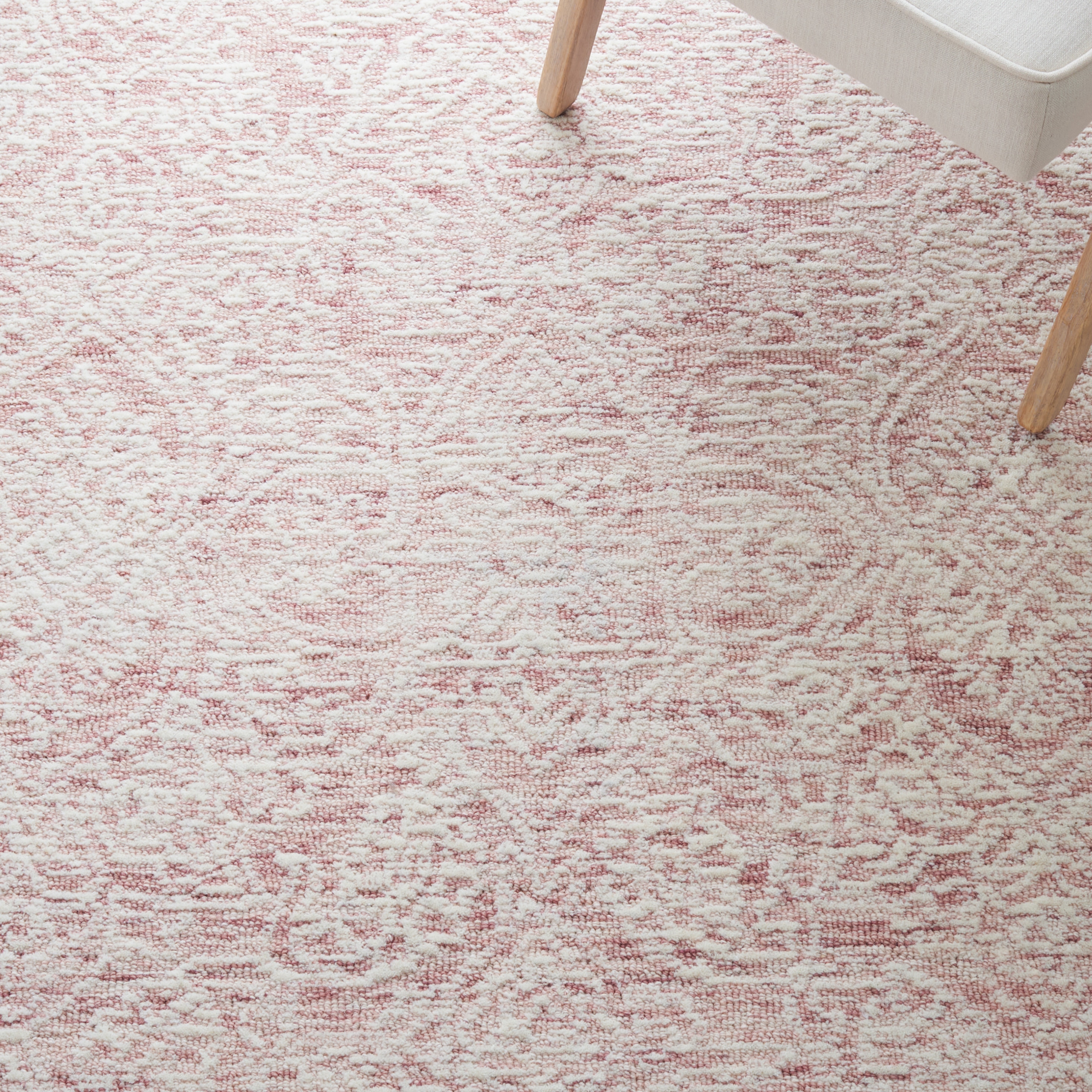 Safavieh MET998U-6SQ rugs - View #8