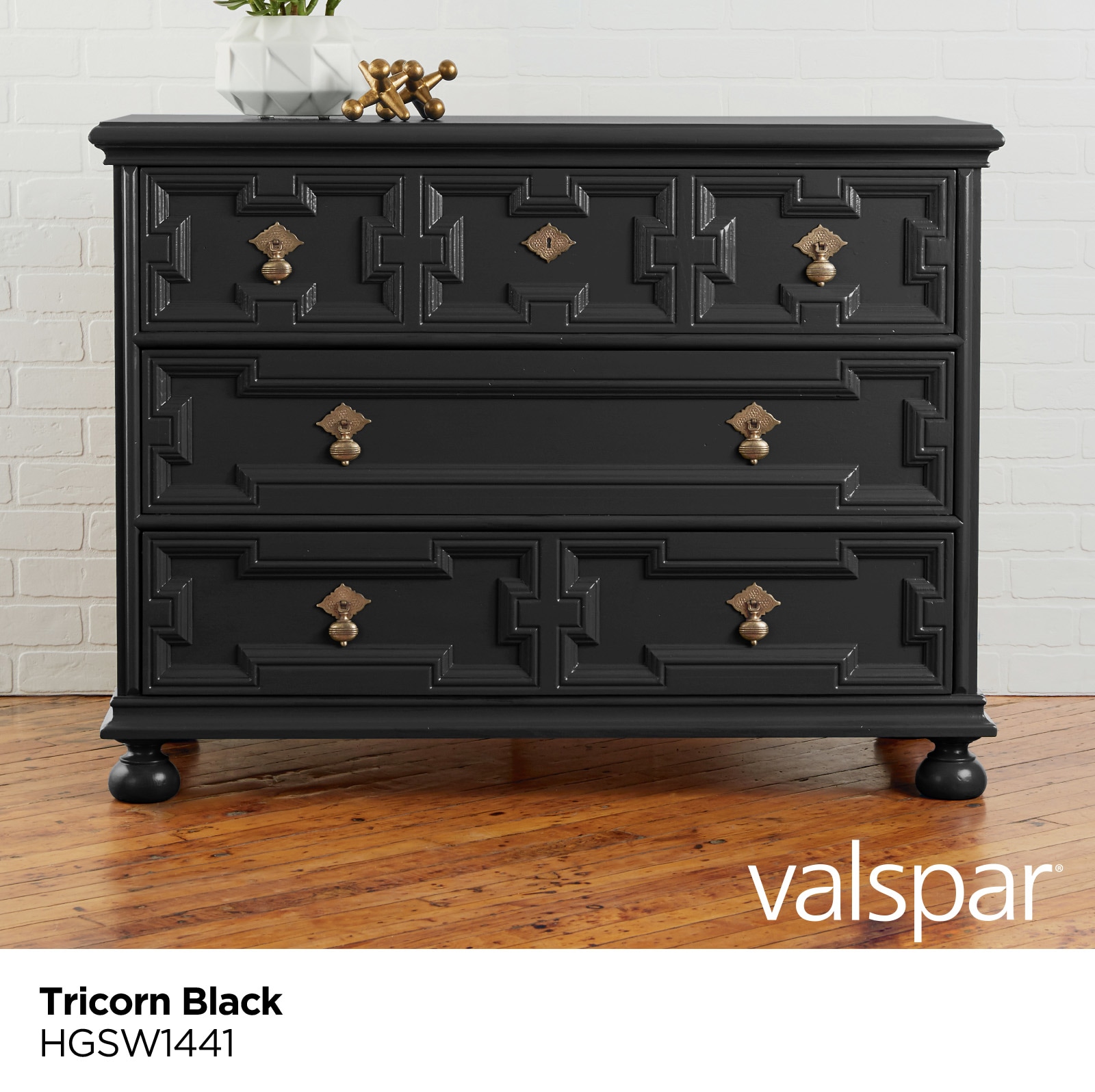 Valspar Satin Tricorn Black Hgsw1441 Cabinet and Furniture Paint