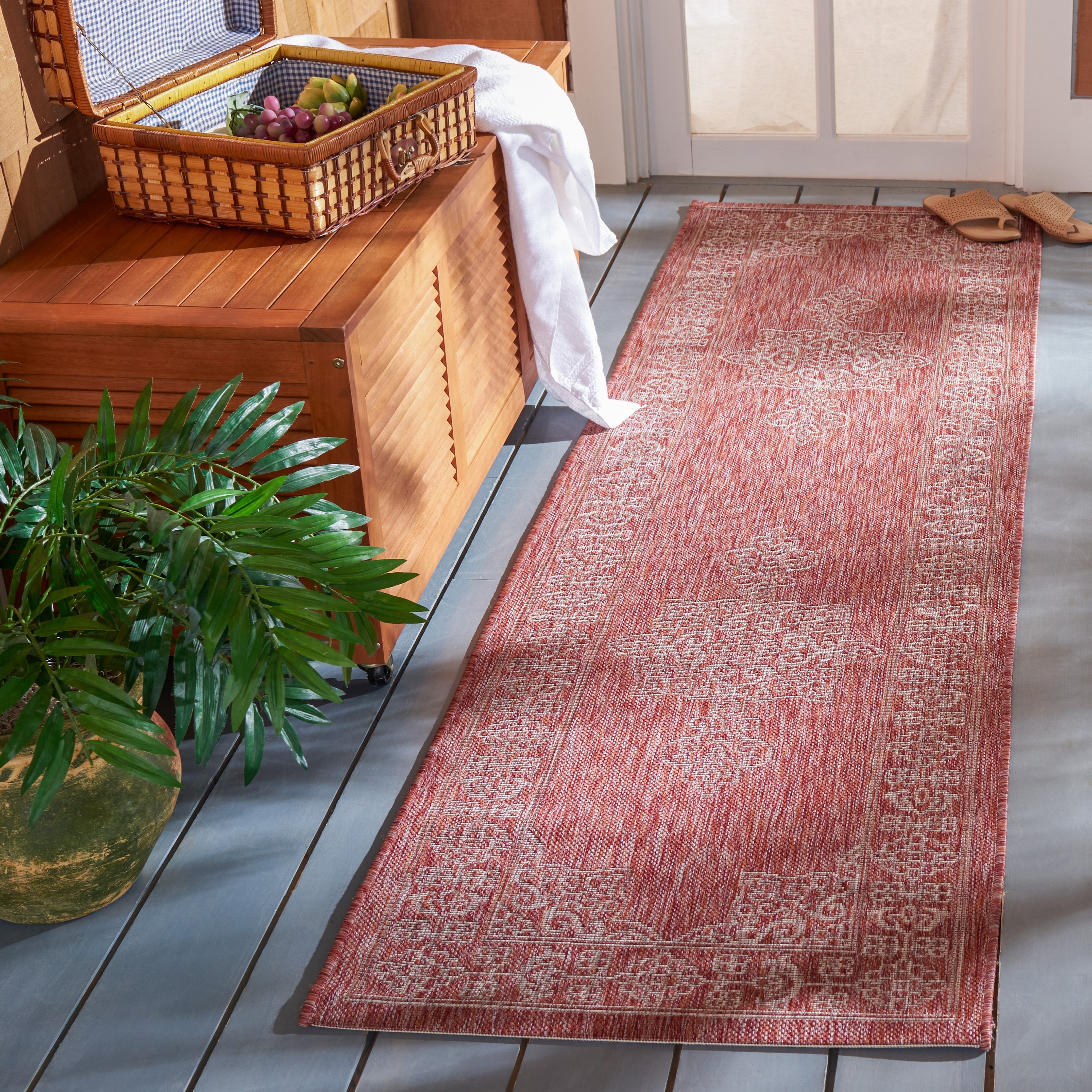 Safavieh CY8232-36521-28 Courtyard 2 x 8 (ft) Loomed Polypropylene Rust/Ivory Rectangular Indoor/Outdoor Abstract Coastal Runner rug