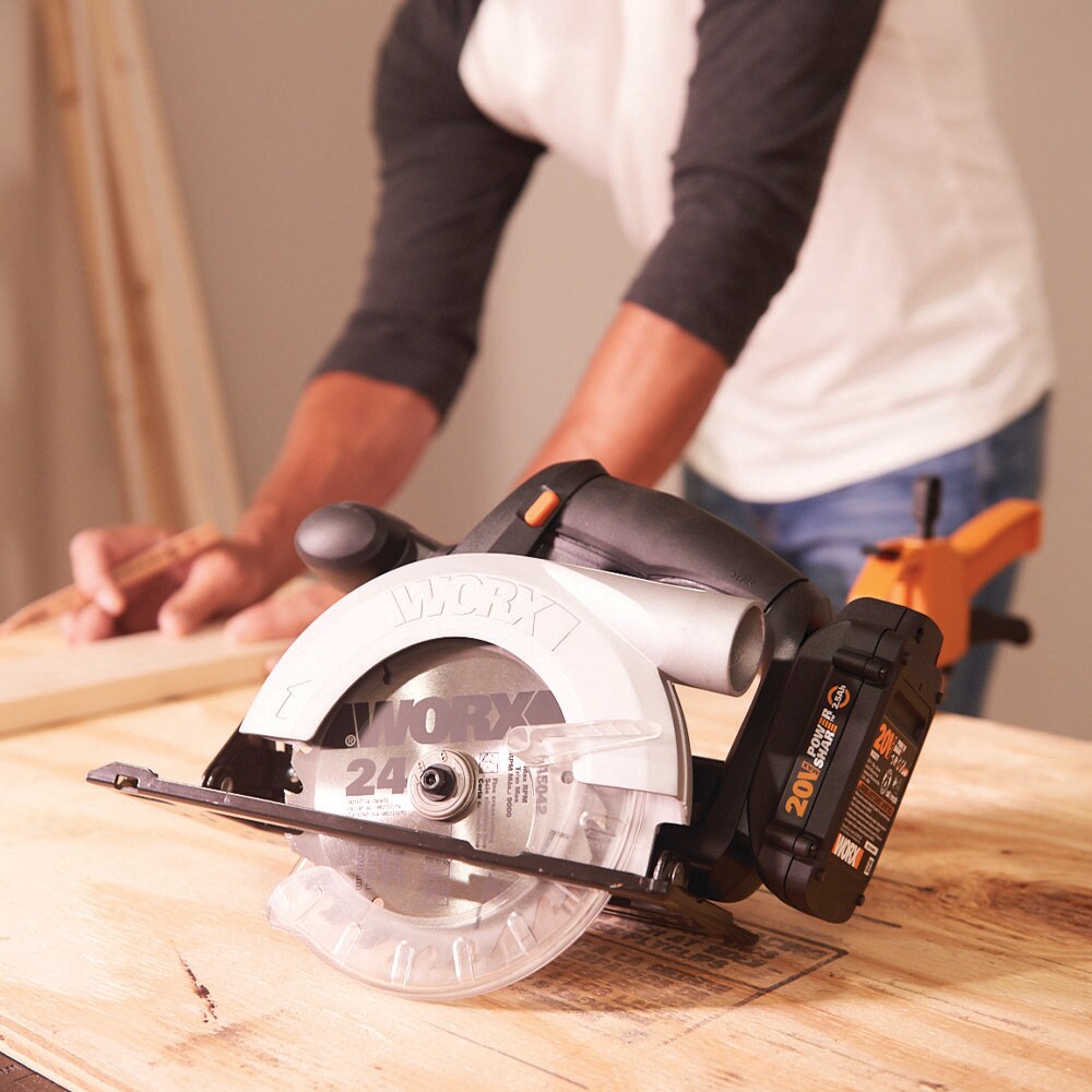 Worx Power Share 20-Volt 5-1/2-in Cordless Circular Saw (Bare Tool)