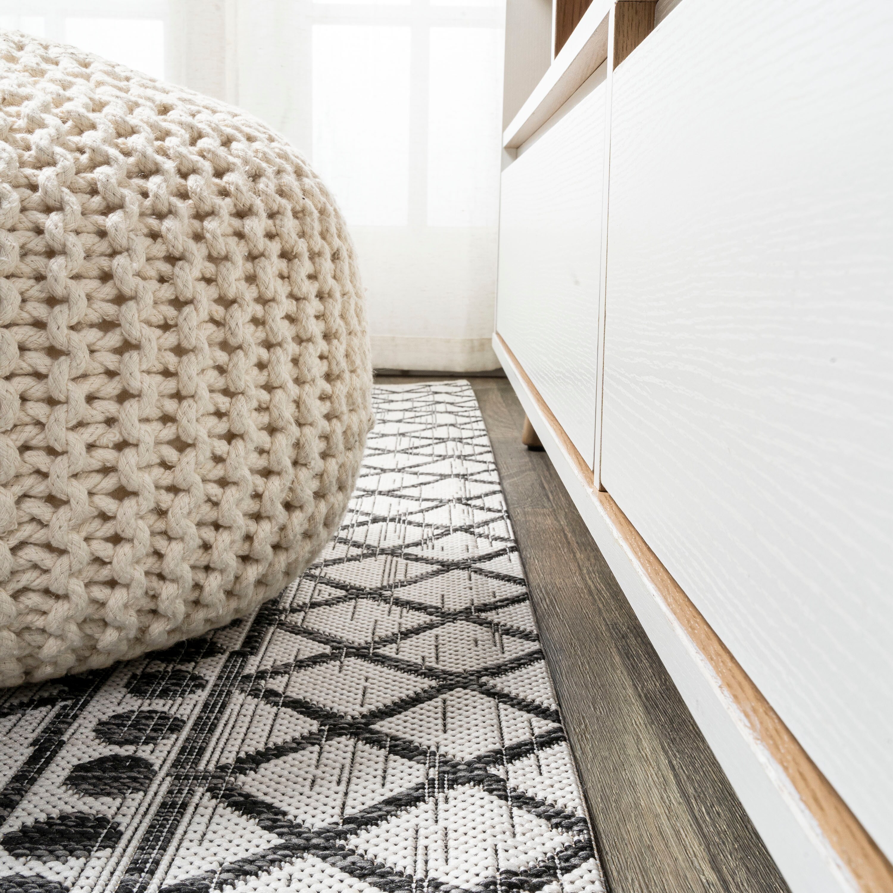 JONATHAN  Y SMB130E-28 rugs - View #10