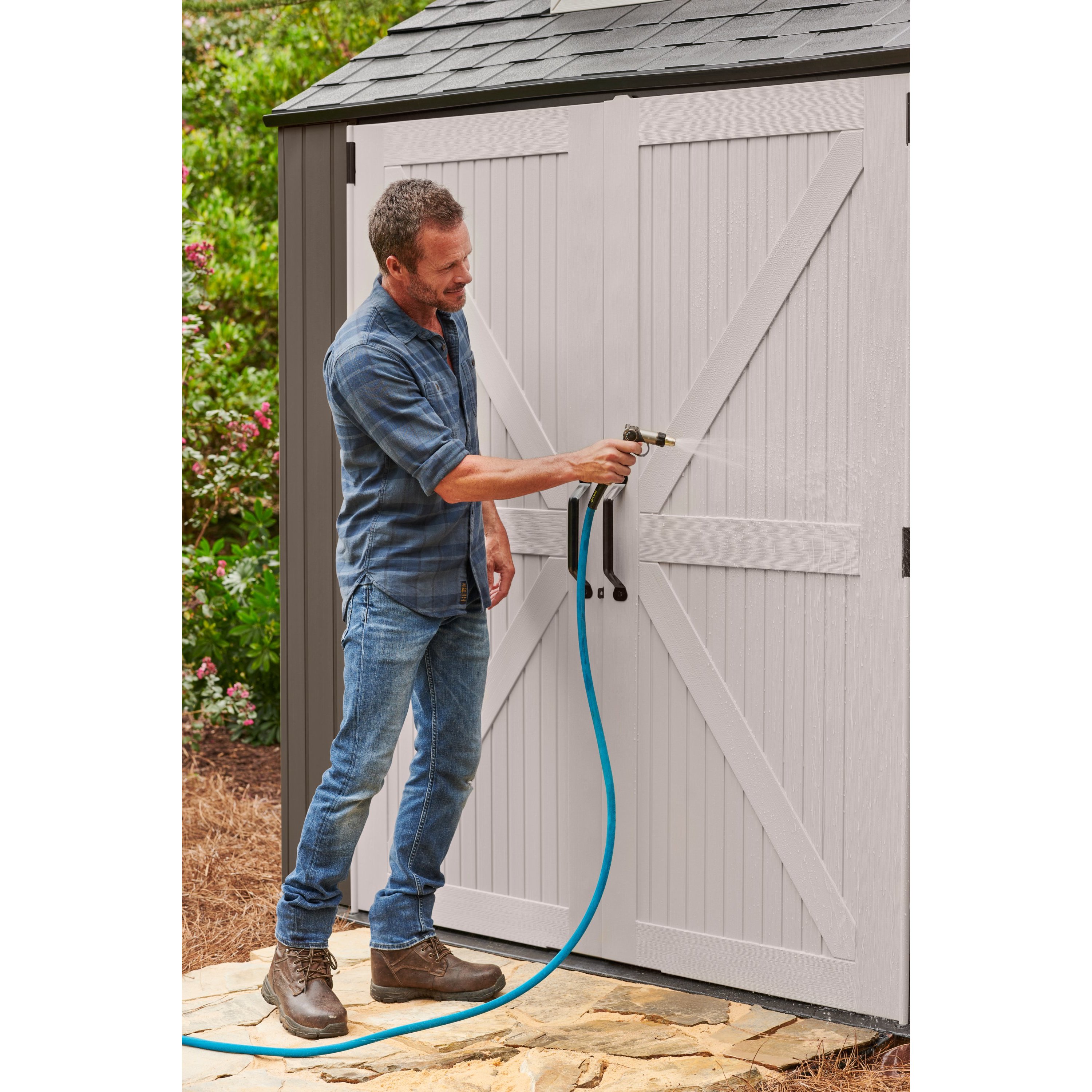 Rubbermaid 7-ft X 7-ft Resin Storage Shed (Floor Included) In The Vinyl ...