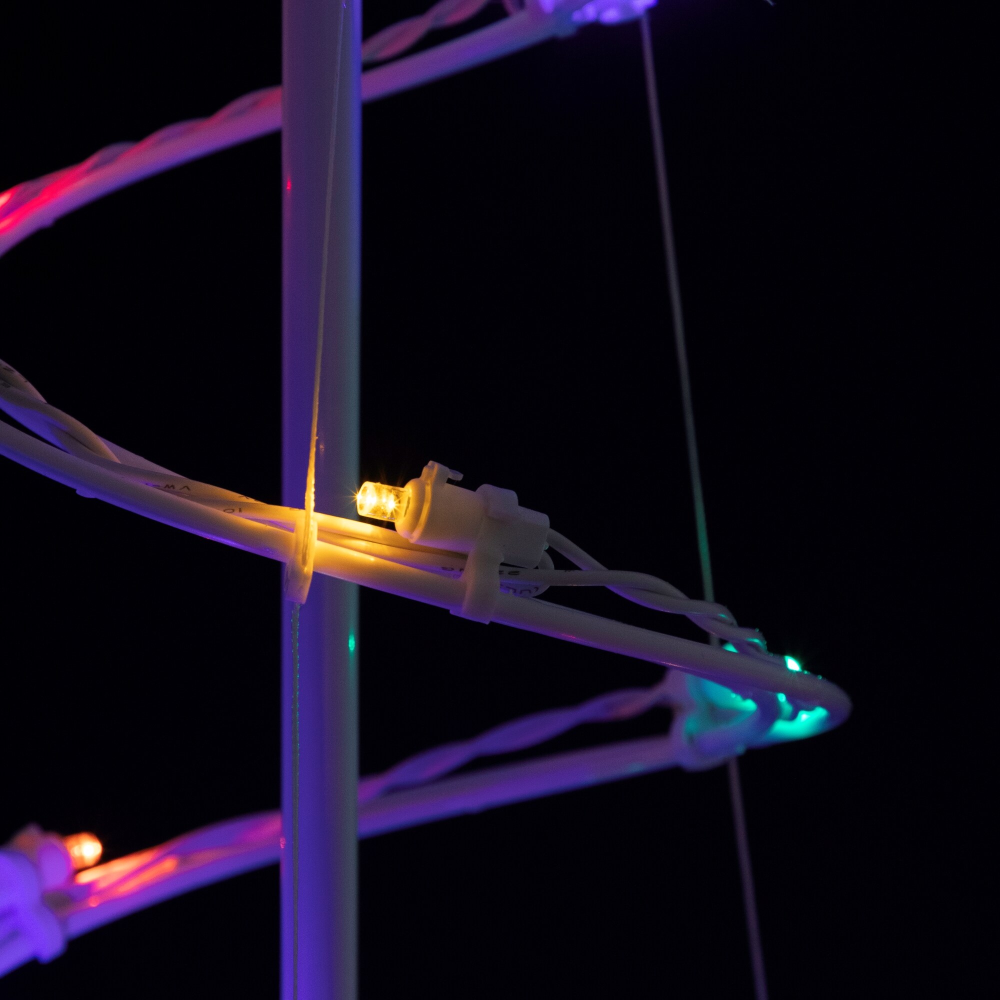 Northlight 34860027 Artificial-Christmas-Trees - View #7