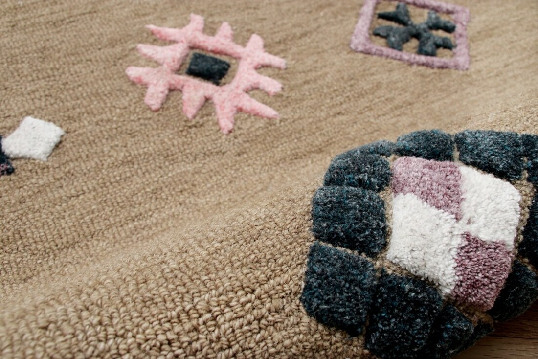 HomeRoots 4000396269 rugs - View #6