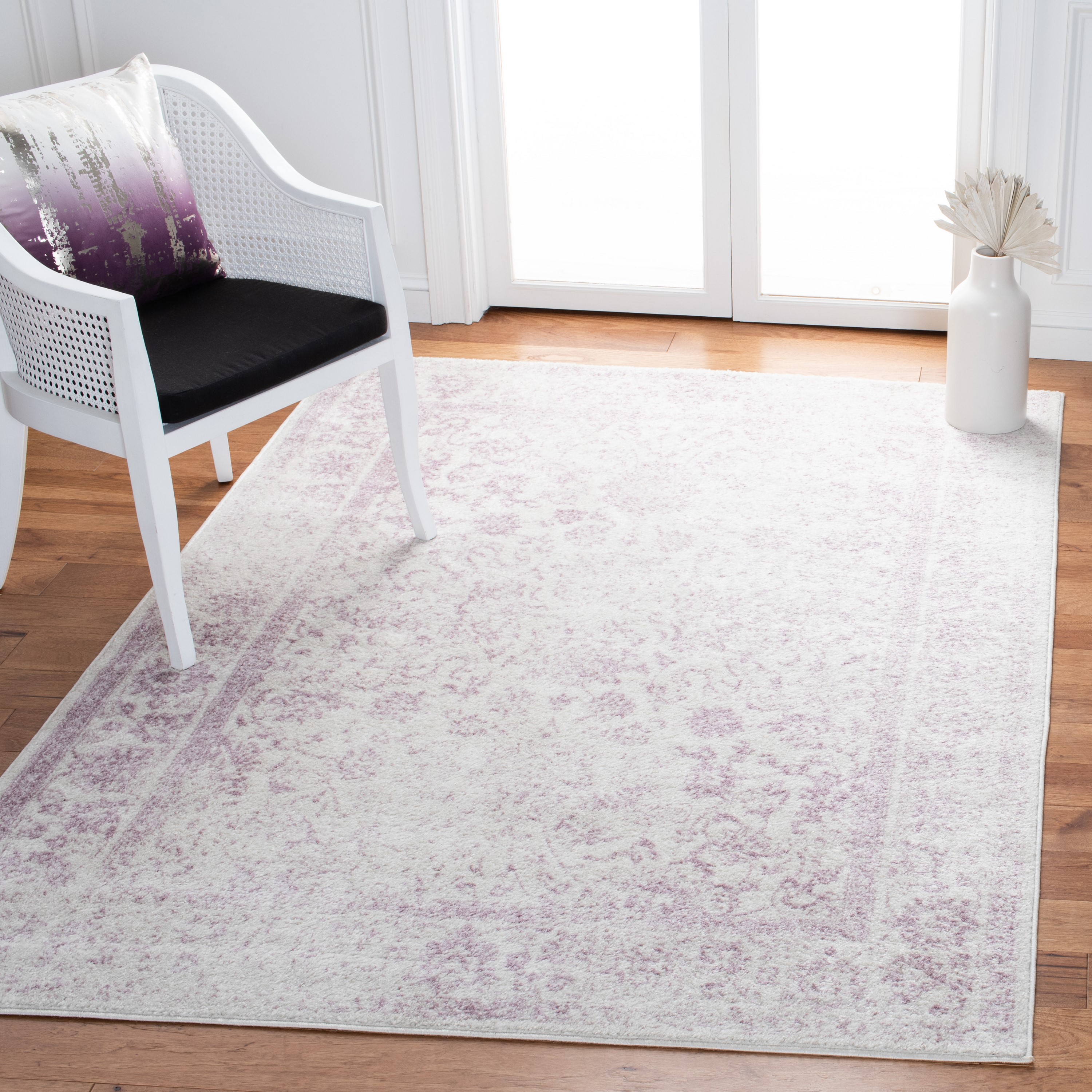 Safavieh ADR109U-6SQ Adirondack Kashan 6 x 6 (ft) Loomed Polypropylene Ivory/Lavander Square Indoor Floral/Botanical Vintage Area rug