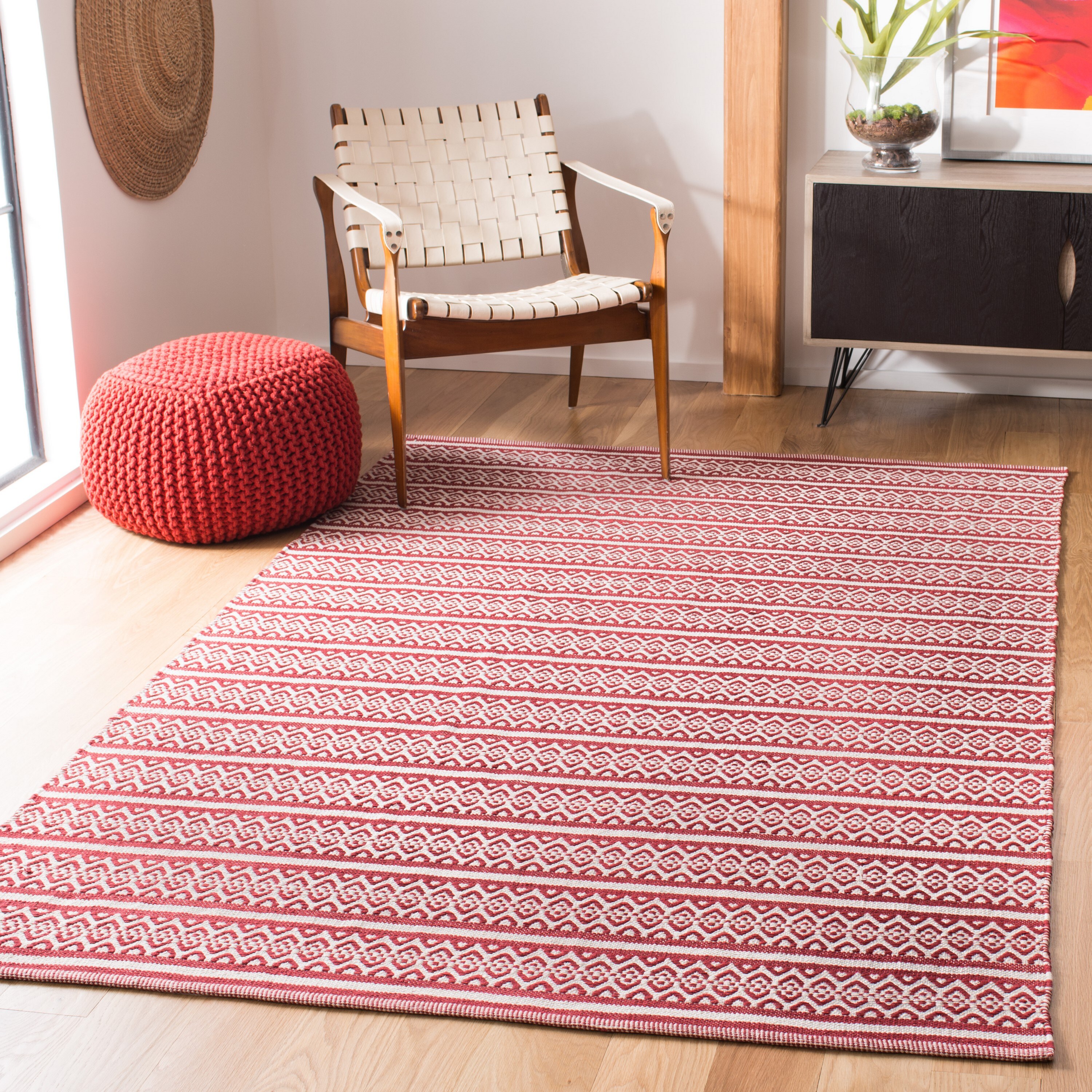 Safavieh MTK341C-4 Montauk Burleigh 4 x 6 (ft) Cotton Ivory/Red Rectangular Indoor Abstract Coastal Area rug