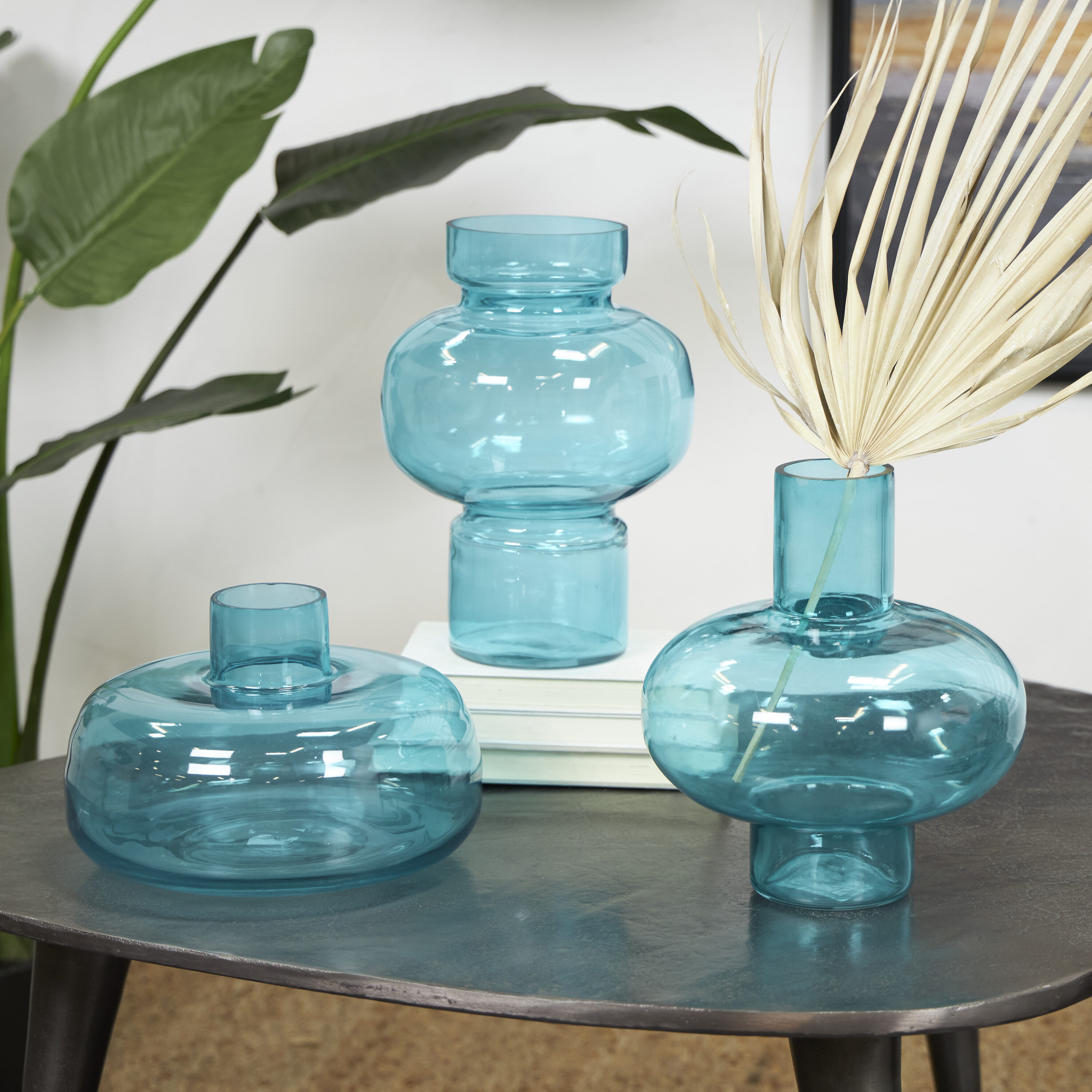 The Novogratz 822209 3 -Pack Blue Glass Eclectic Vase