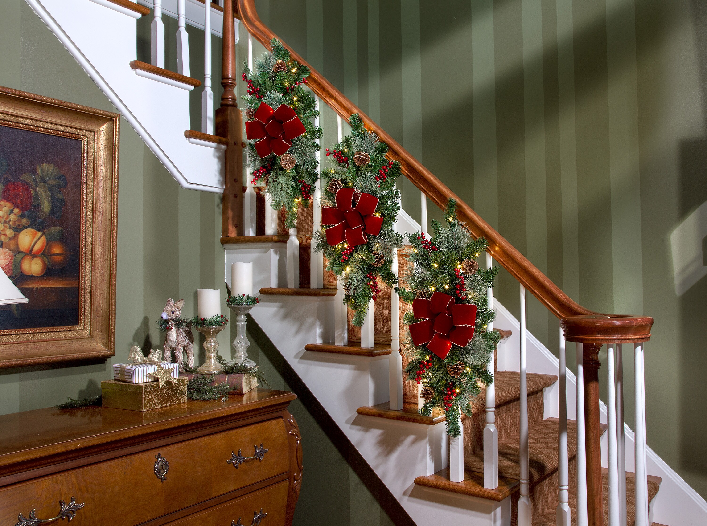 White LED Pre-Lit Christmas Fir Tabletop Centerpiece
