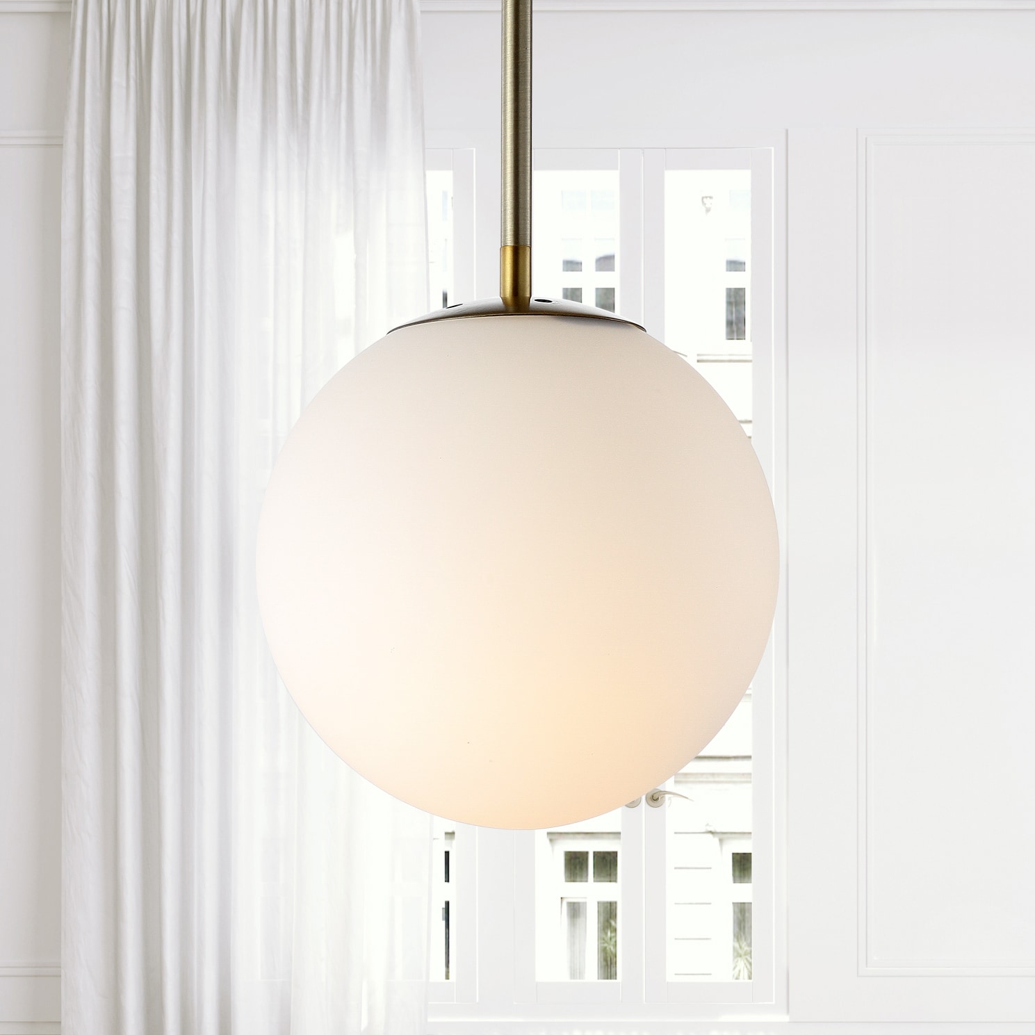 JONATHAN  Y JYL9528A Bleecker 7.75" Metal/Glass White/Brass Gold Modern/contemporary Globe Mini Hanging Pendant light