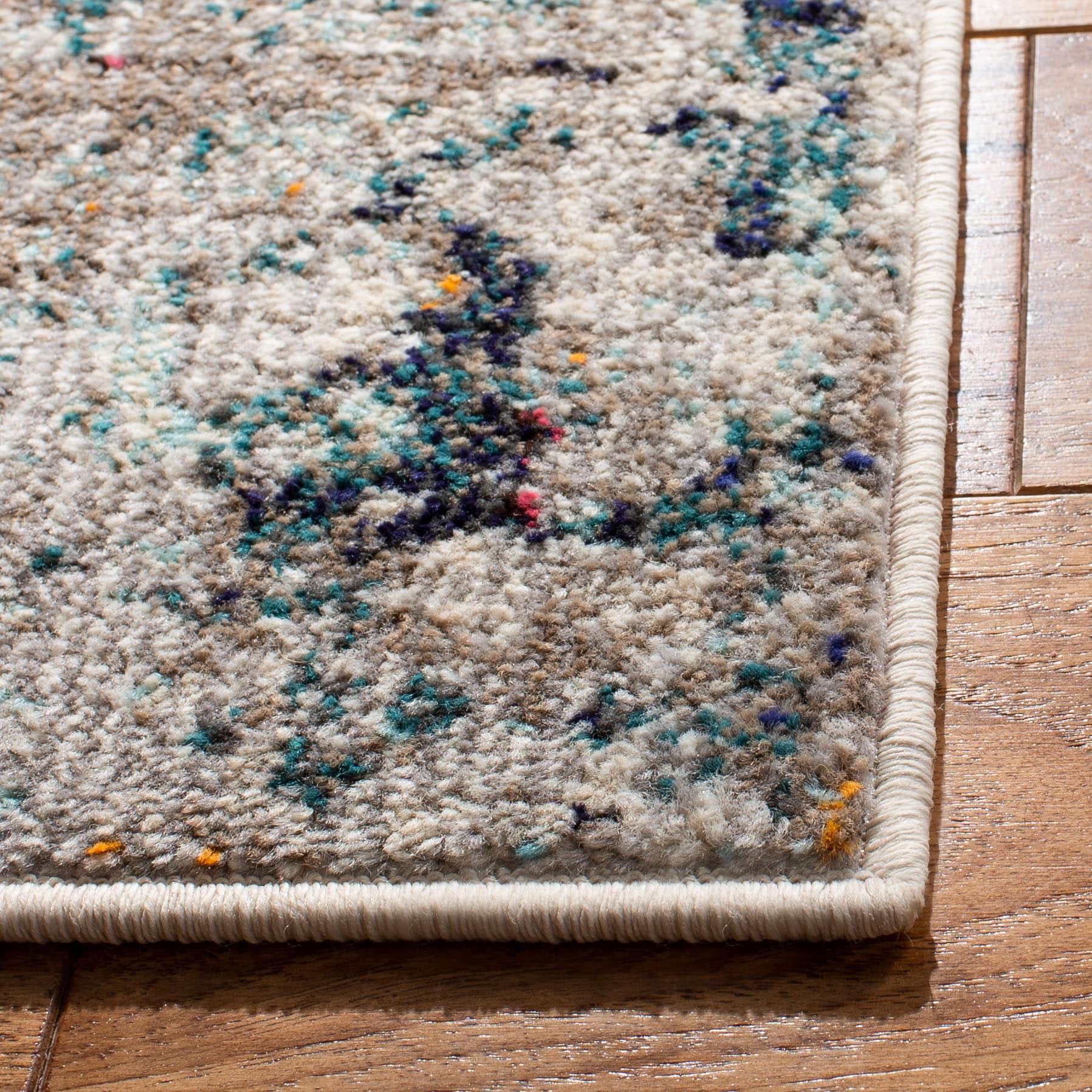 Safavieh MAD453A-216 rugs - View #4