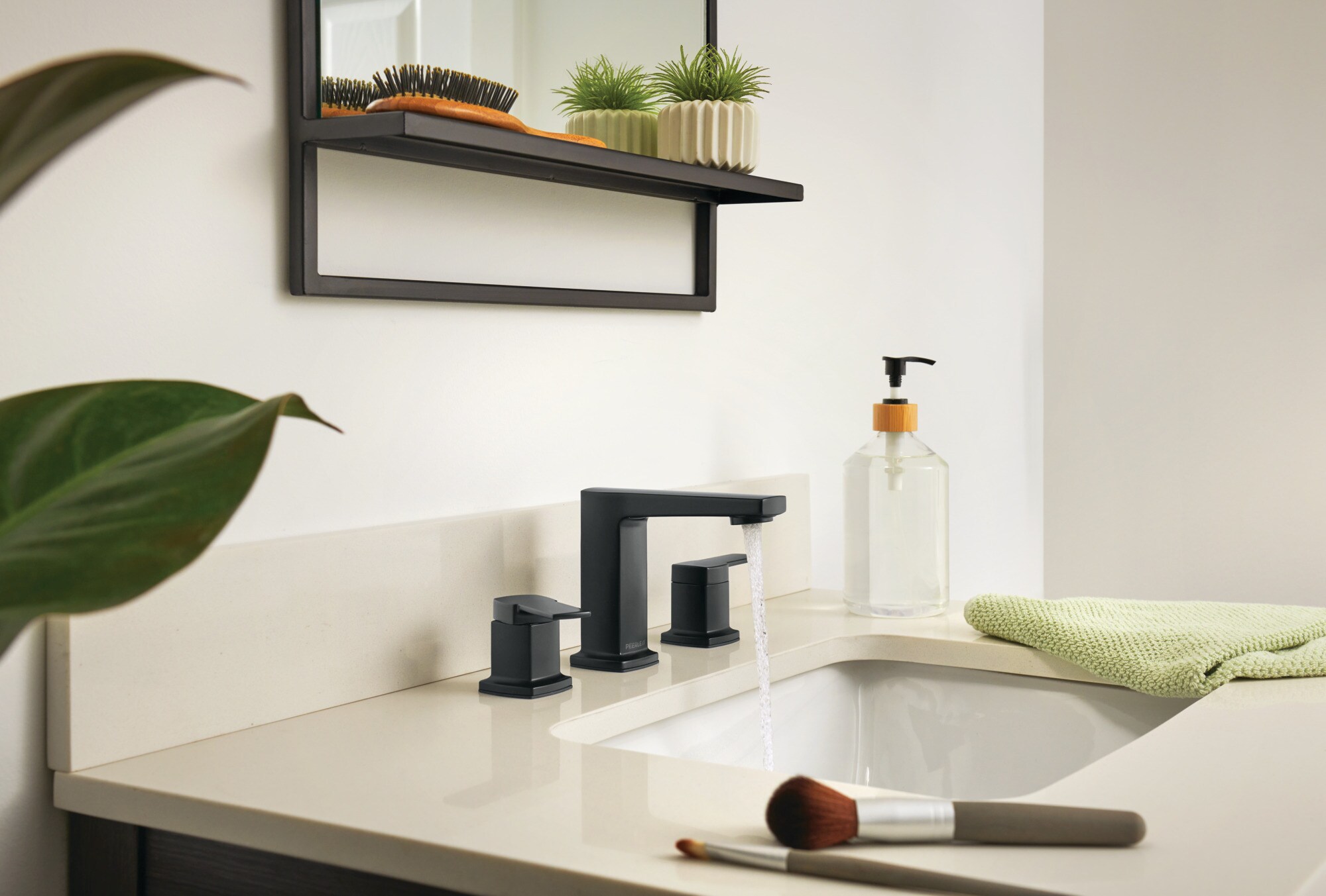 Peerless P3571LF-BL Lavatory-Faucets - View #2
