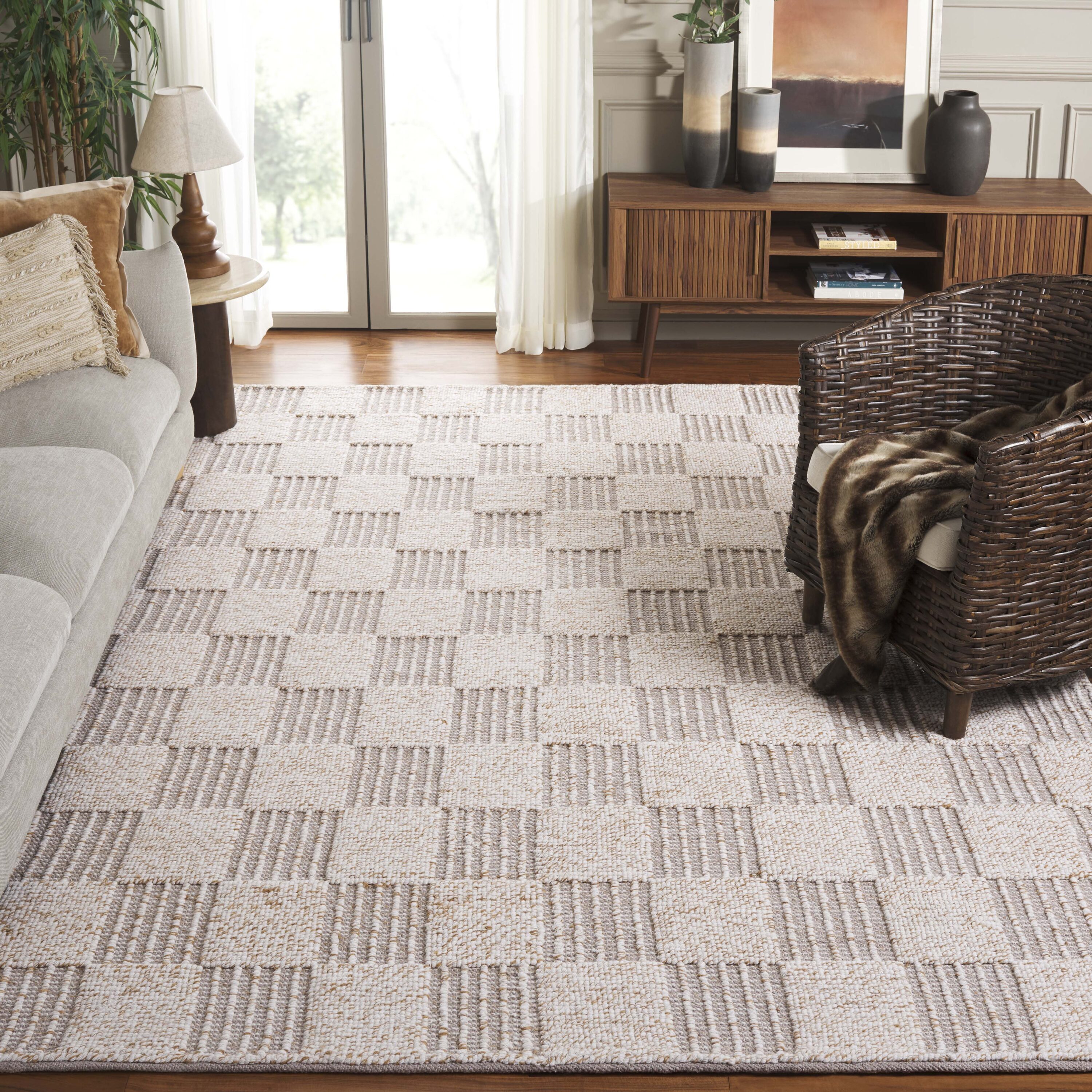  Natura 701 Brown/Ivory Modern 8ft x 10ft Large Rectangle Rug