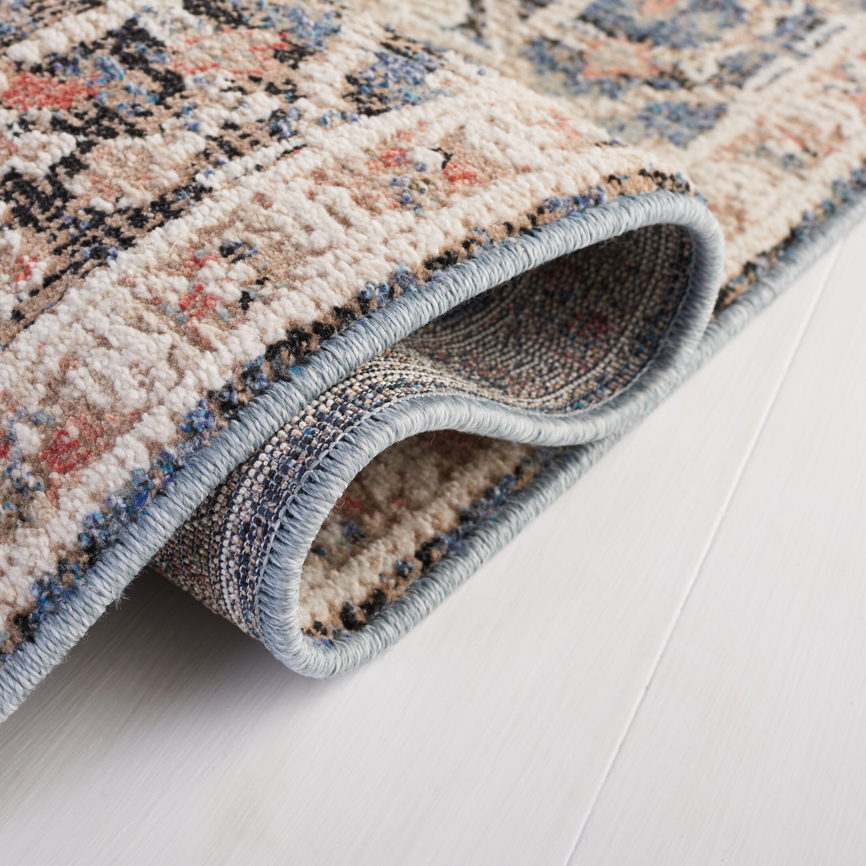 Safavieh VIV568M-7SQ rugs - View #5