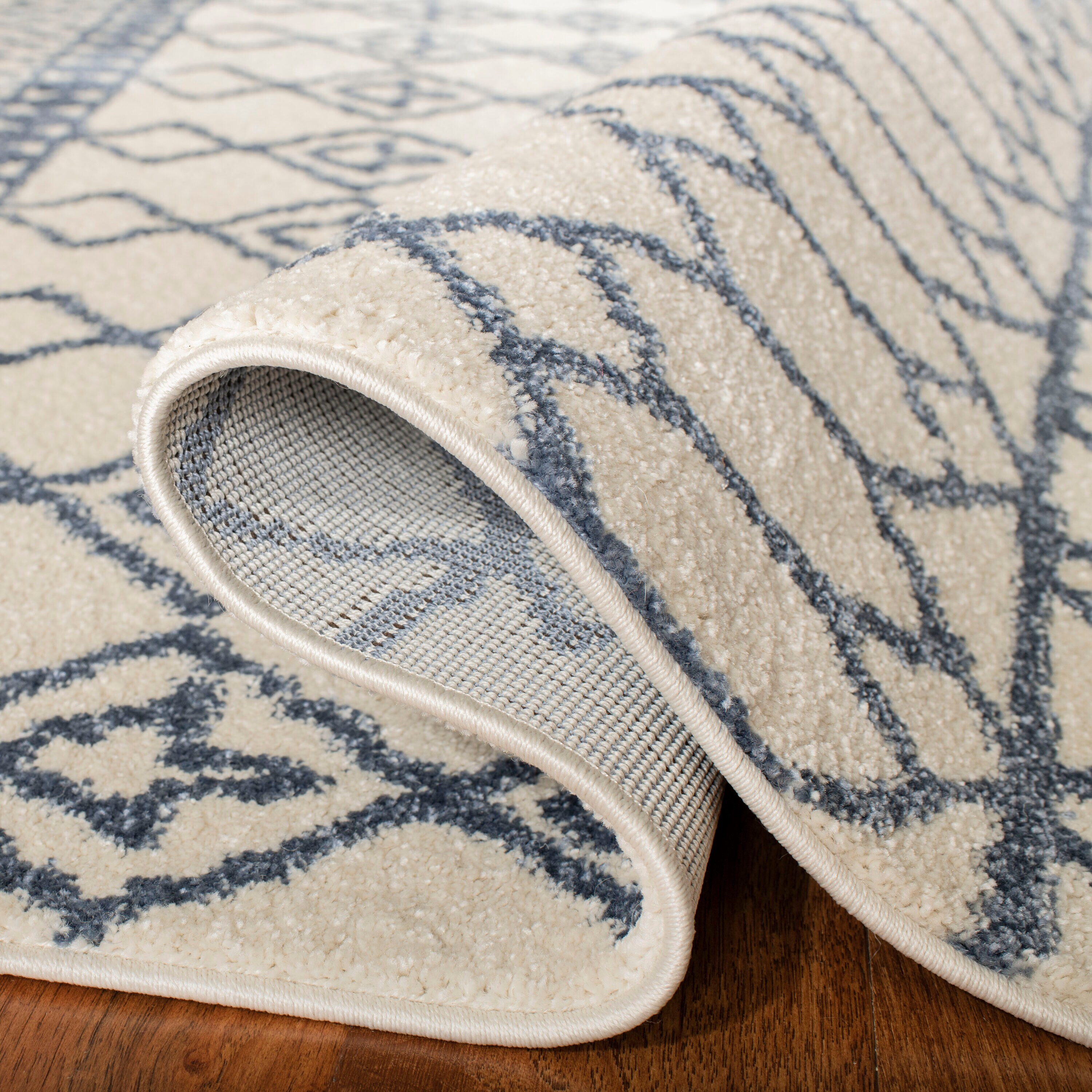 Safavieh KBH173B-7SQ rugs - View #5