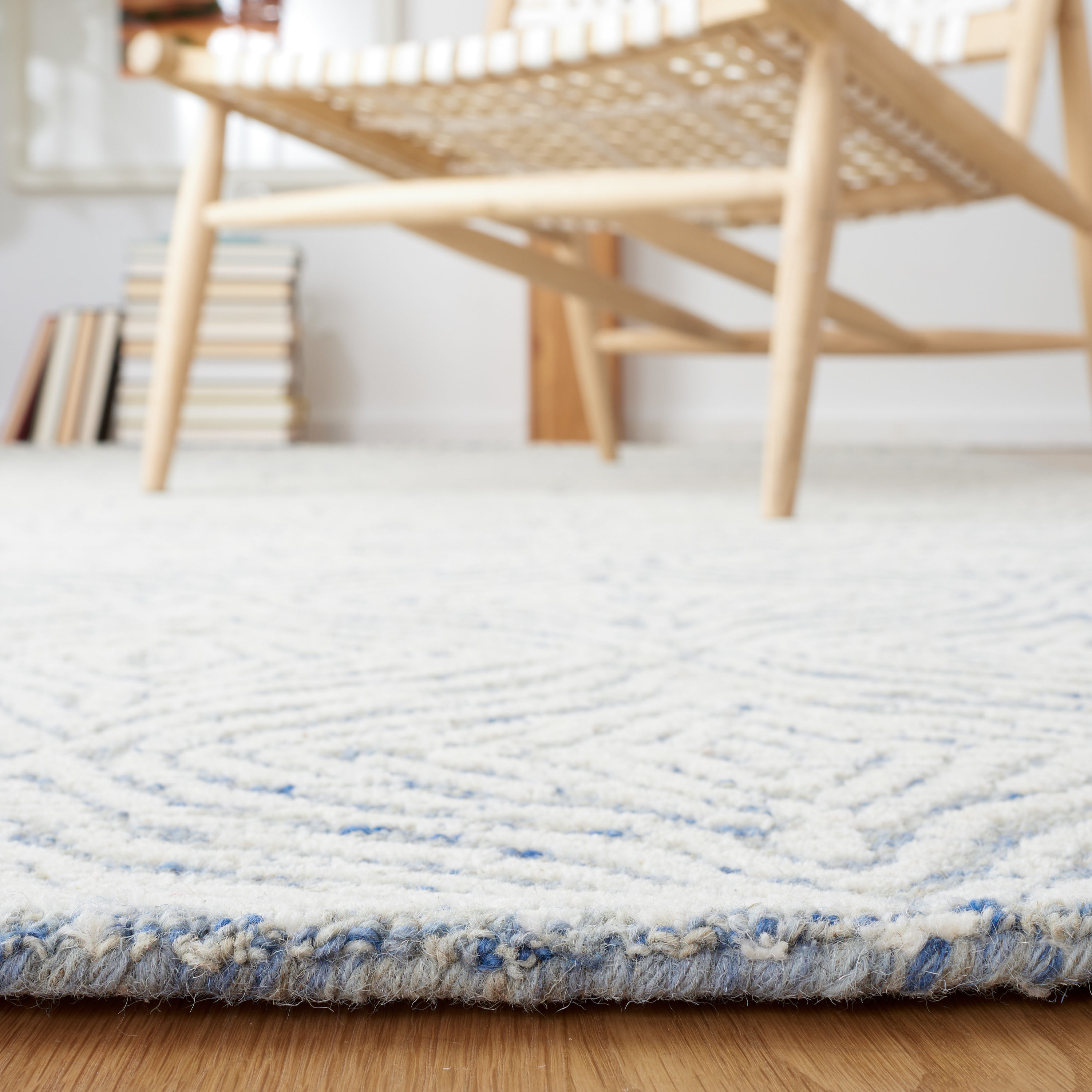 Safavieh MET904M-5 rugs - View #7