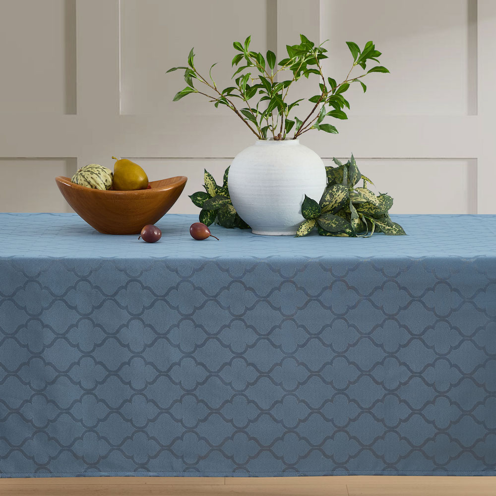 HLC.me MDNA-TBL-BLU60X144 Modena Geometric Lattice Fabric Tablecloth for Rectangle Tables - Waterproof - Wrinkle and Stain Resistant - Non-fading