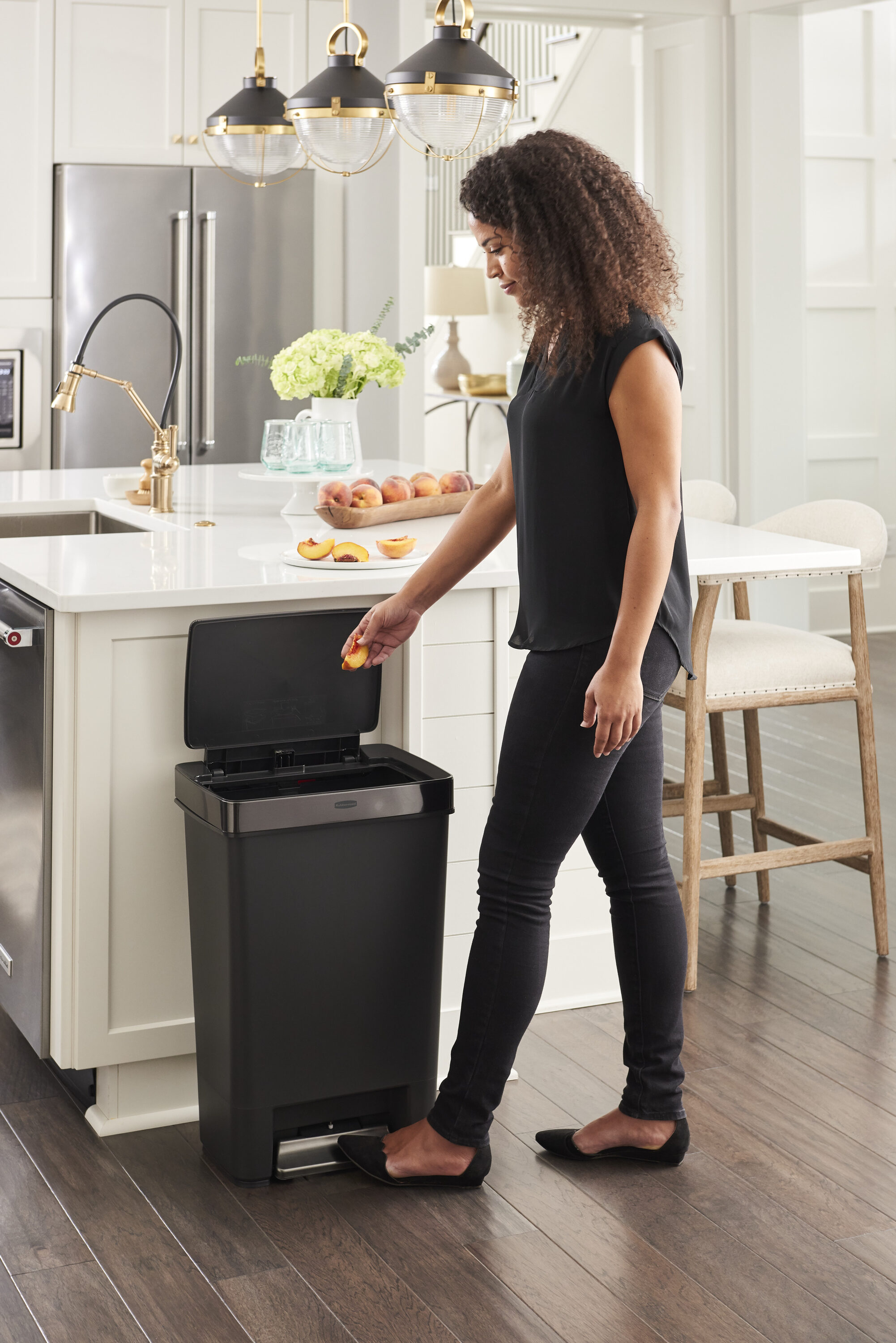 Rubbermaid 2124164 m031725 - View #11