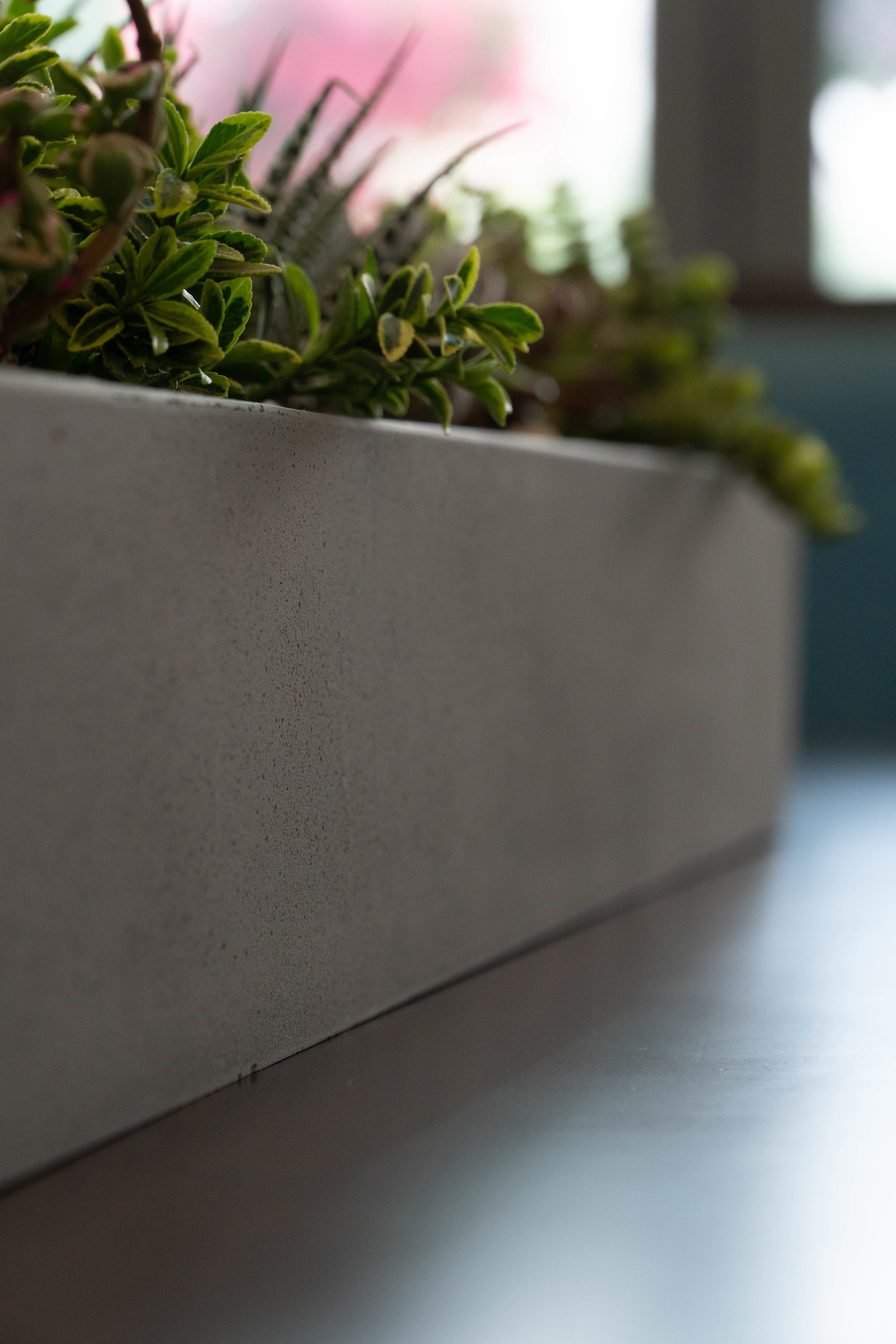 Vasesource CARLO4632WHS Planter-Window-Box - View #10