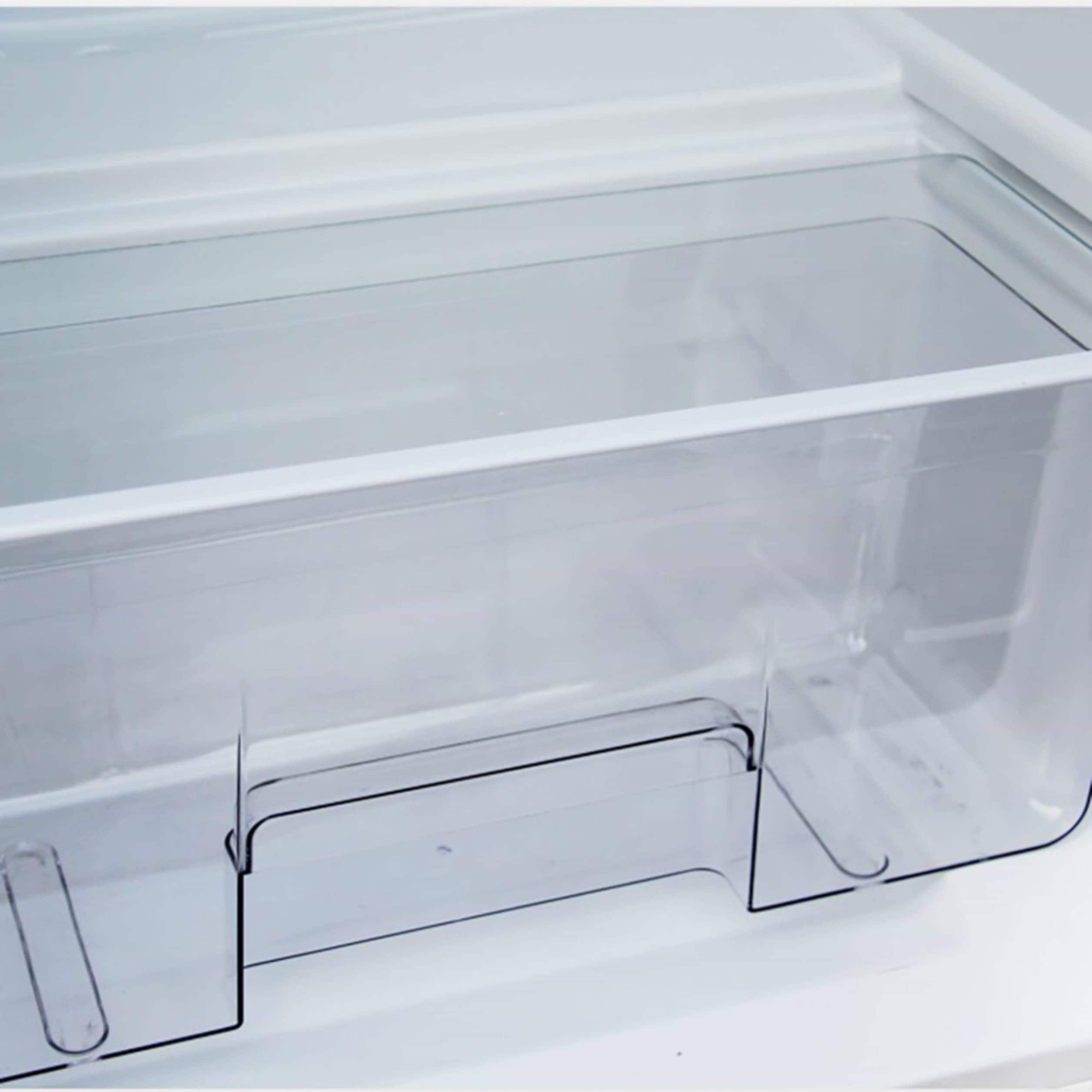 Frigidaire 7.5 Cu. Ft. Top Freezer Refrigerator in Black - Retro