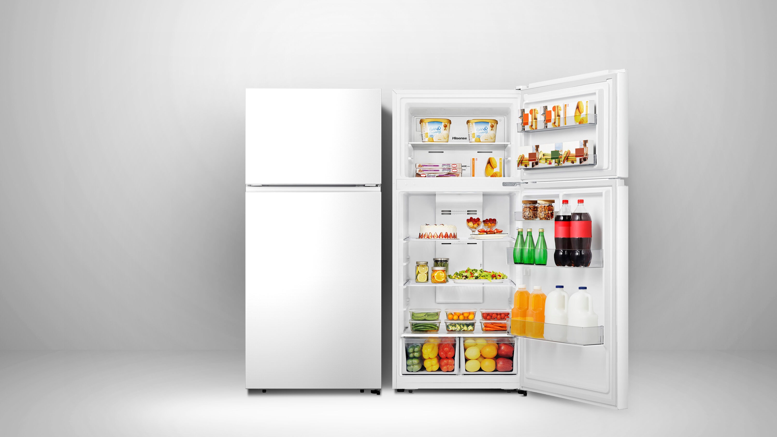 Hisense HRT180N6AWD Top-Freezer-Refrigerators - View #3