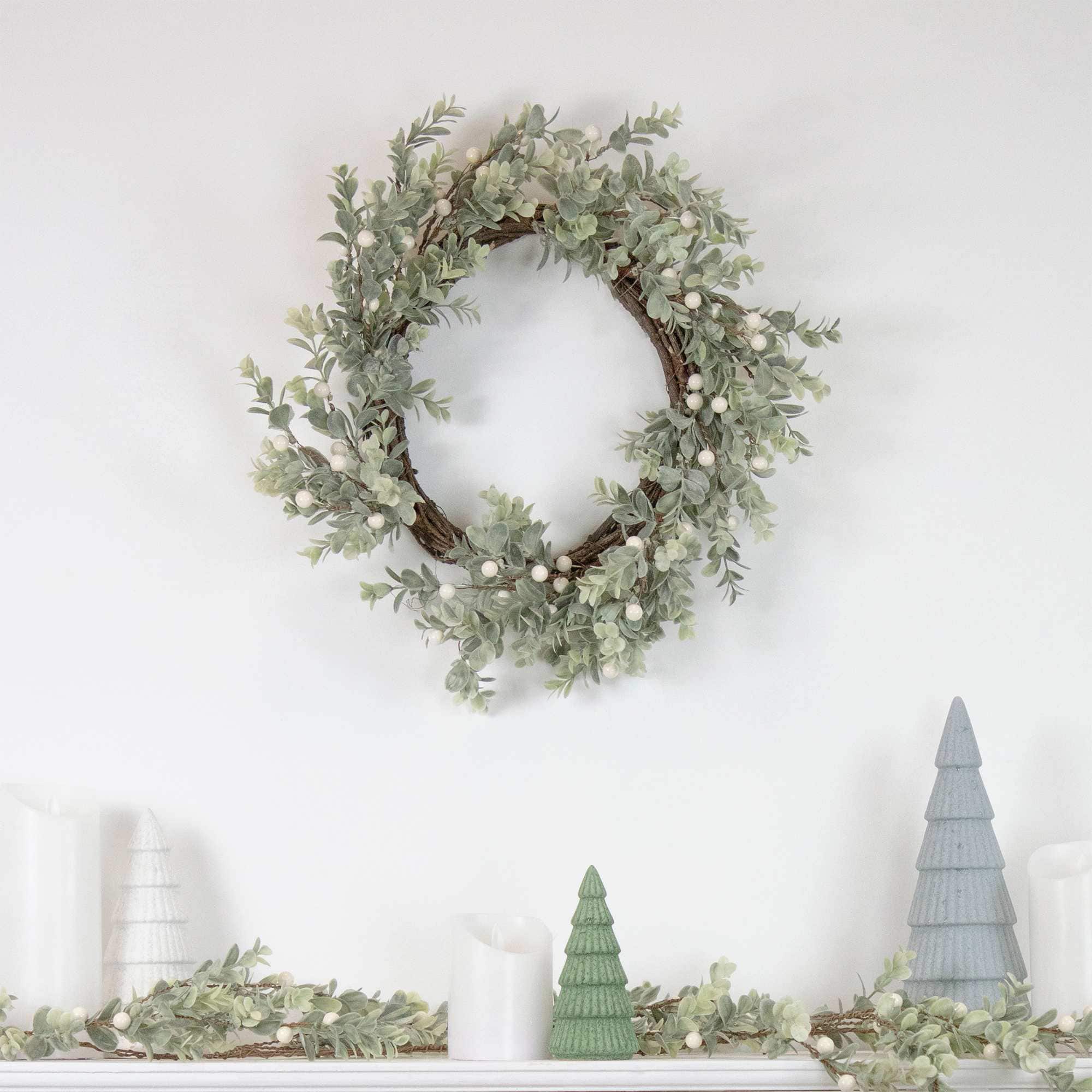 Northlight NORTHLIGHT VM92779 Artificial-Christmas-Wreaths - View #2
