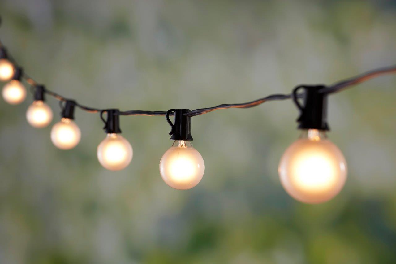 Harbor Breeze 13ft Plugin Black Indoor/Outdoor String Light with 10 WhiteLight Incandescent