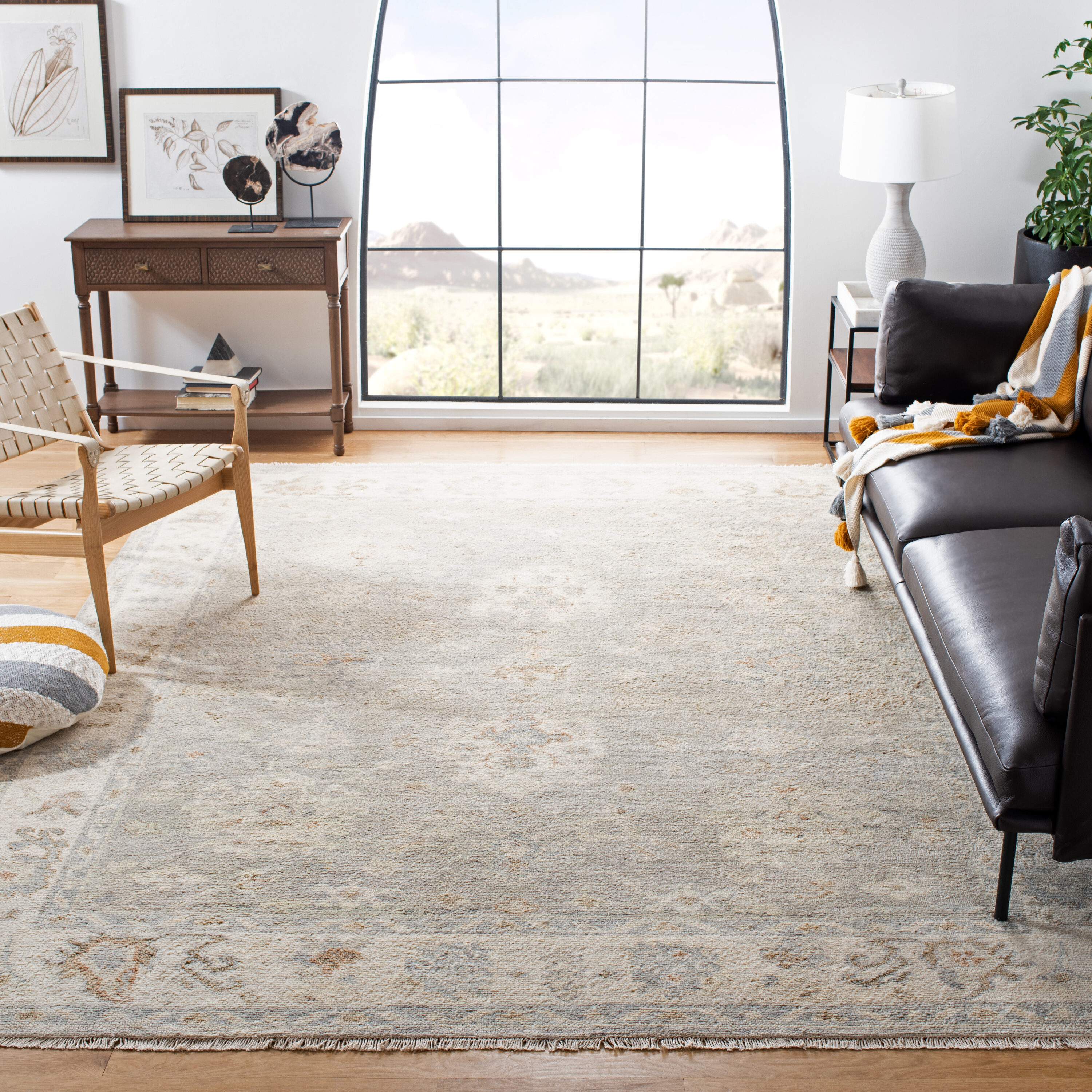 Samarkand 106 Ivory/Silver Traditional 8ft x 10ft Large Rectangle Rug