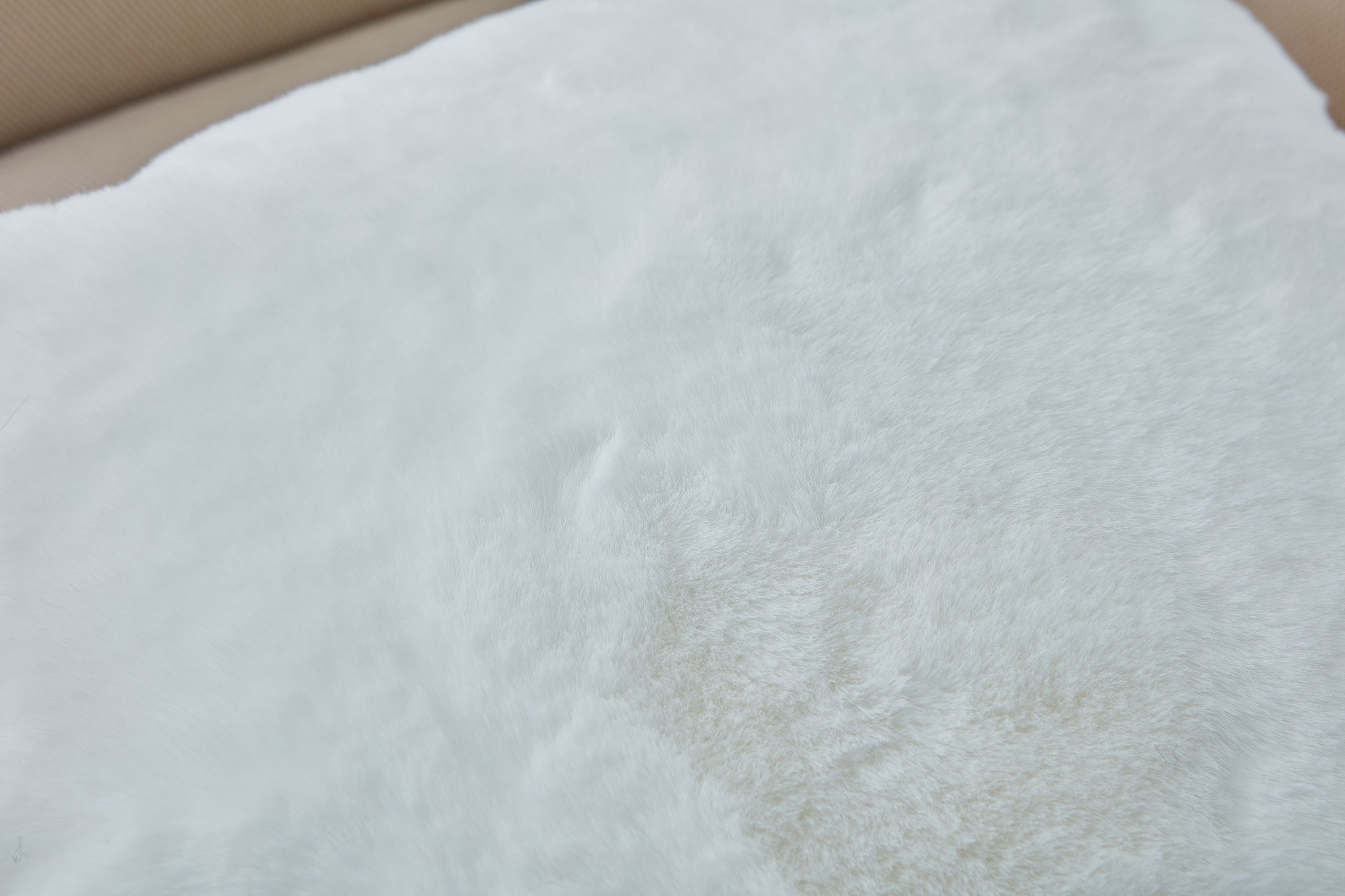Amazing Rugs PIL-RSPWT5050 Accent-Pillows - View #2