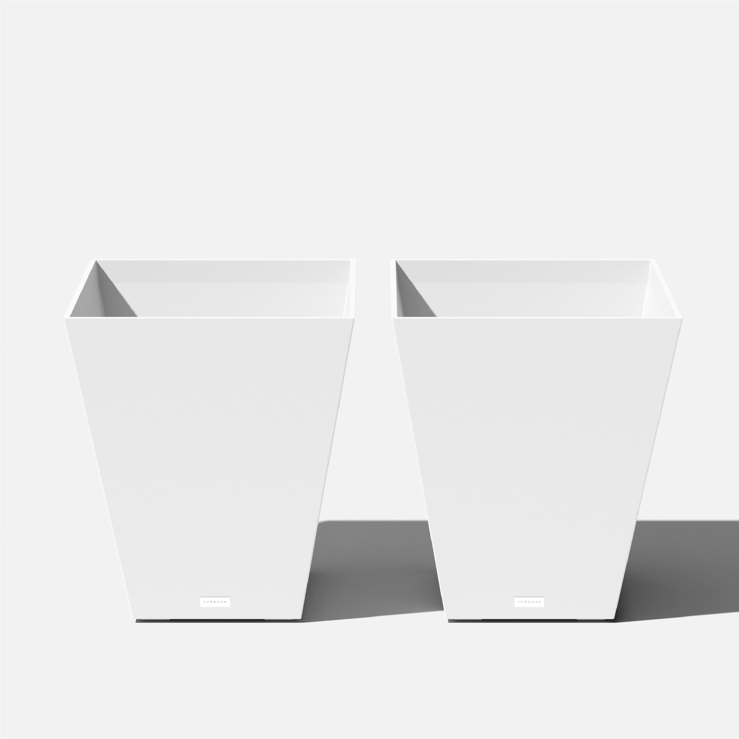 Veradek NBV22W-2PK 2 -Pack Square 19-in W x 22-in H x White Plastic Indoor/Outdoor Planter