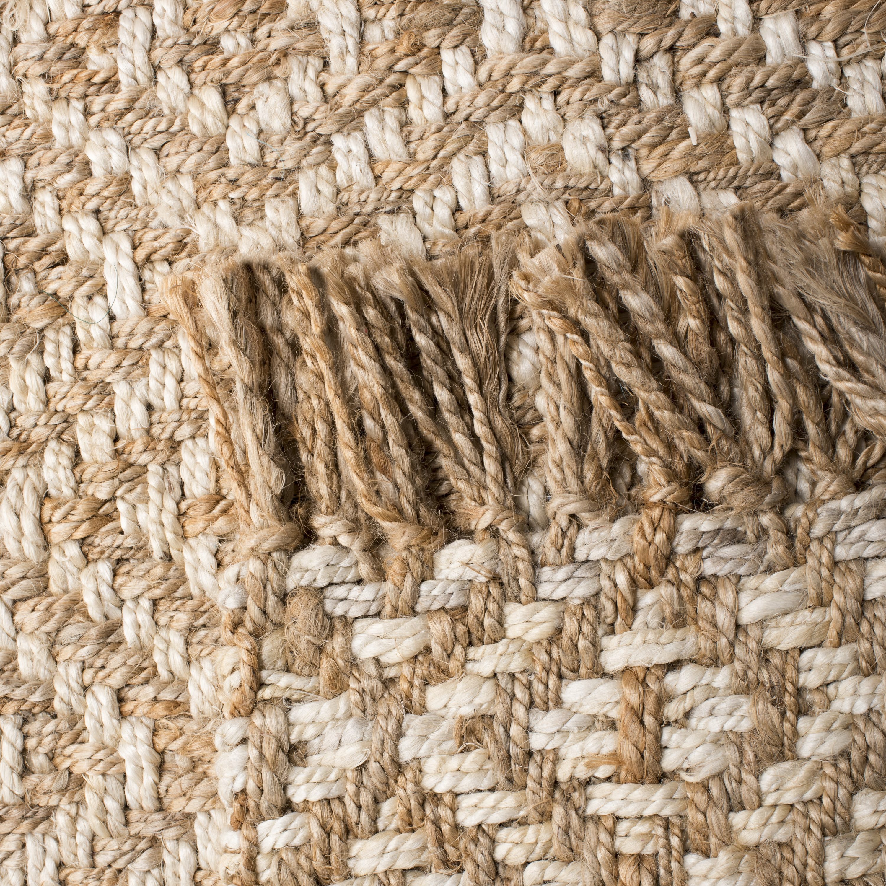 Safavieh NF266A-28 rugs - View #3