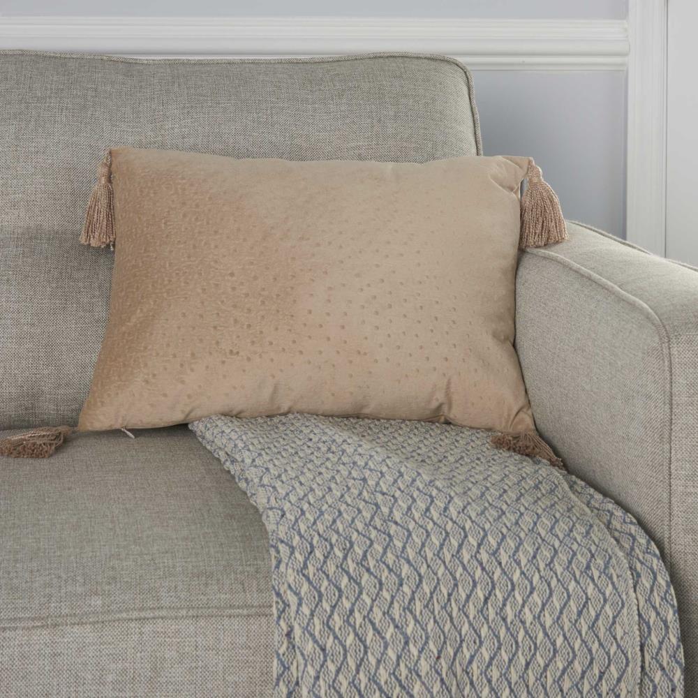 Mina Victory 798019073565 Accent-Pillows - View #2
