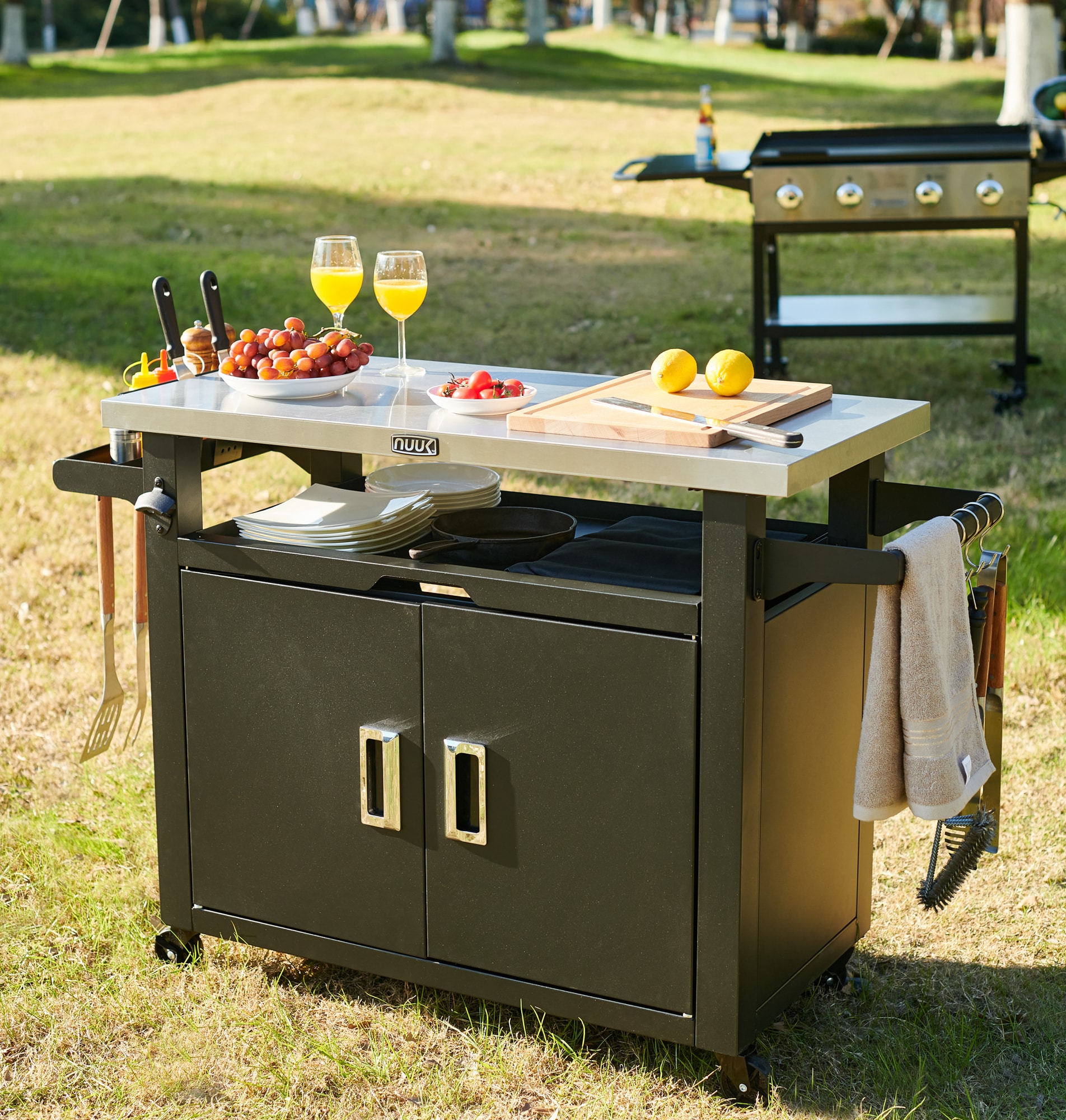 NUUK MC810 Grill-Carts-Grill-Stands - View #6