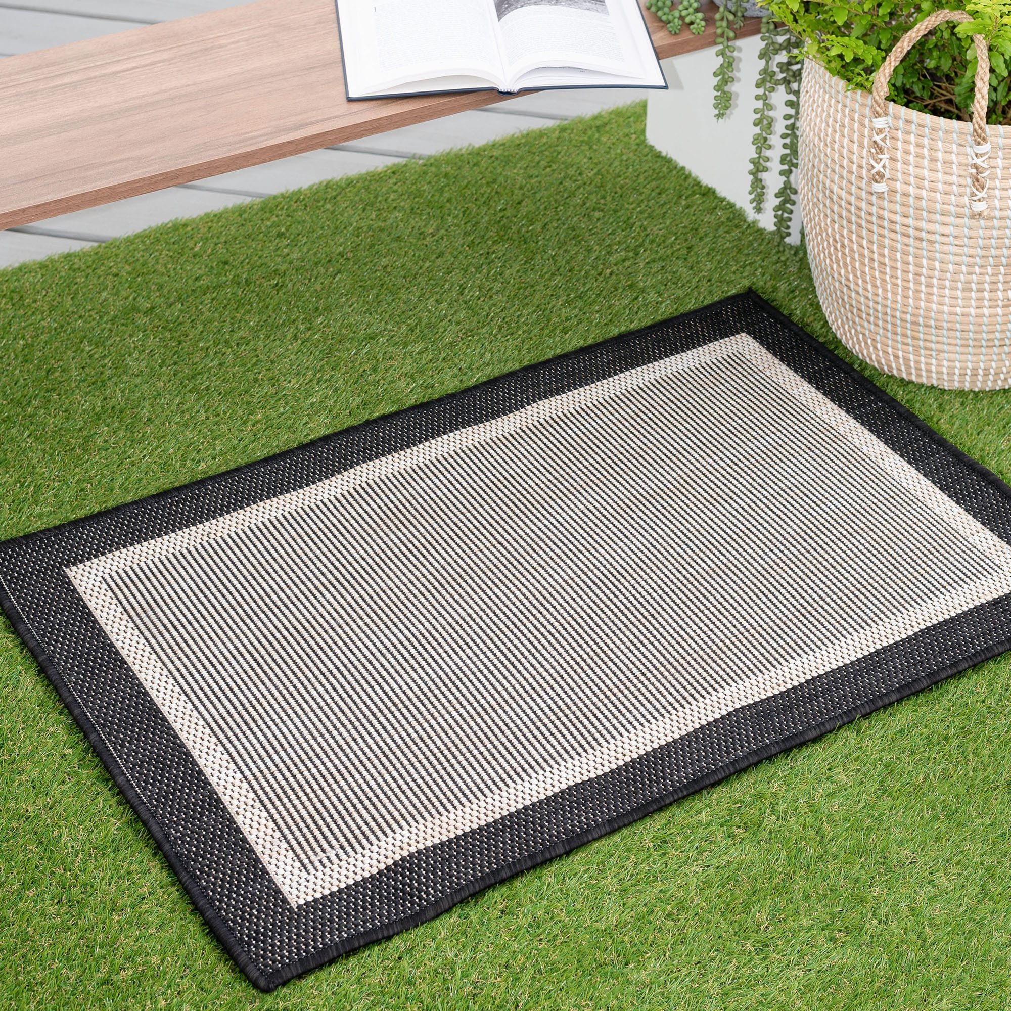 Tayse ECO1200 2X3 Eco 2 x 3 (ft) Flatweave Polypropylene Black Rectangular Indoor/Outdoor Coastal Throw rug