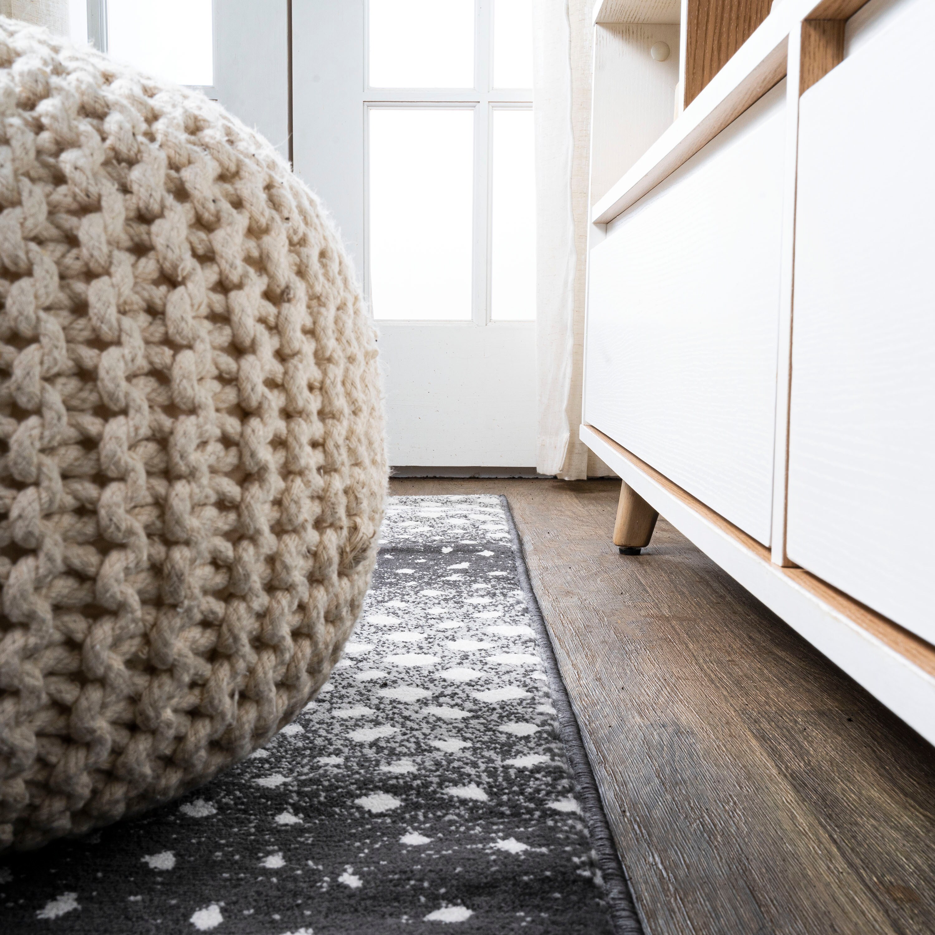 JONATHAN  Y SAF100A-3 rugs - View #9