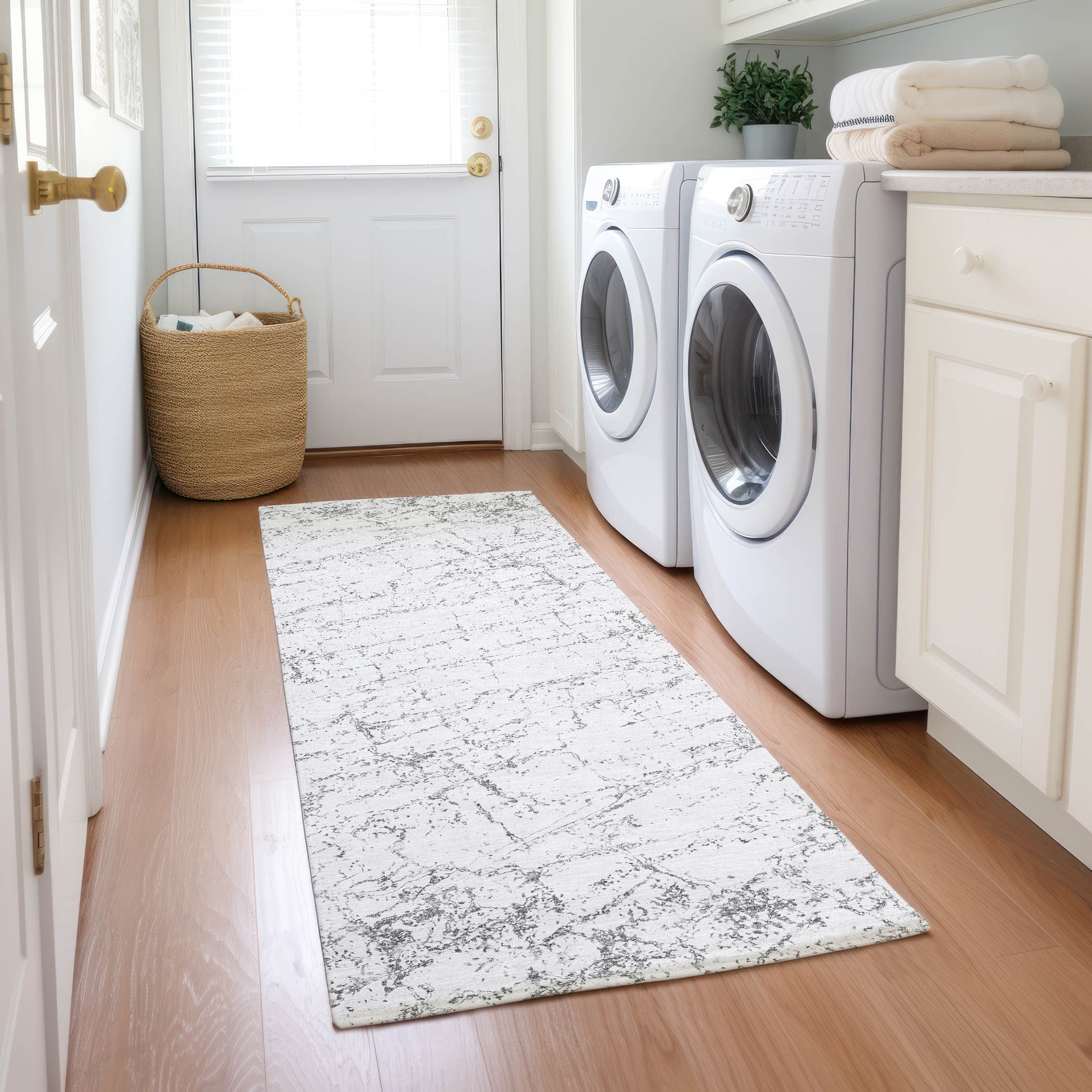 Addison Rugs ACN606GY2X8 Chantille ACN606GY 2 x 7 (ft) Polyester Gray Rectangular Indoor/Outdoor Abstract Machine washable Runner rug