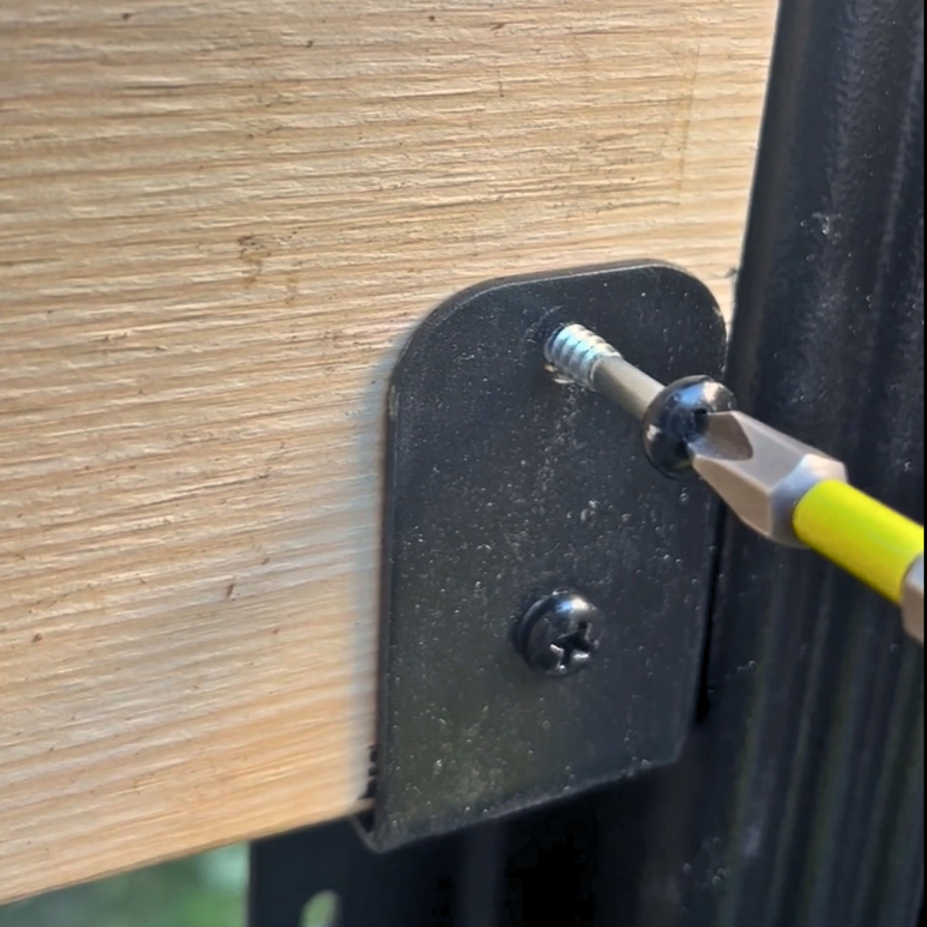 Lifetime Steel Post LTP 10246 Fence-Hardware - View #6