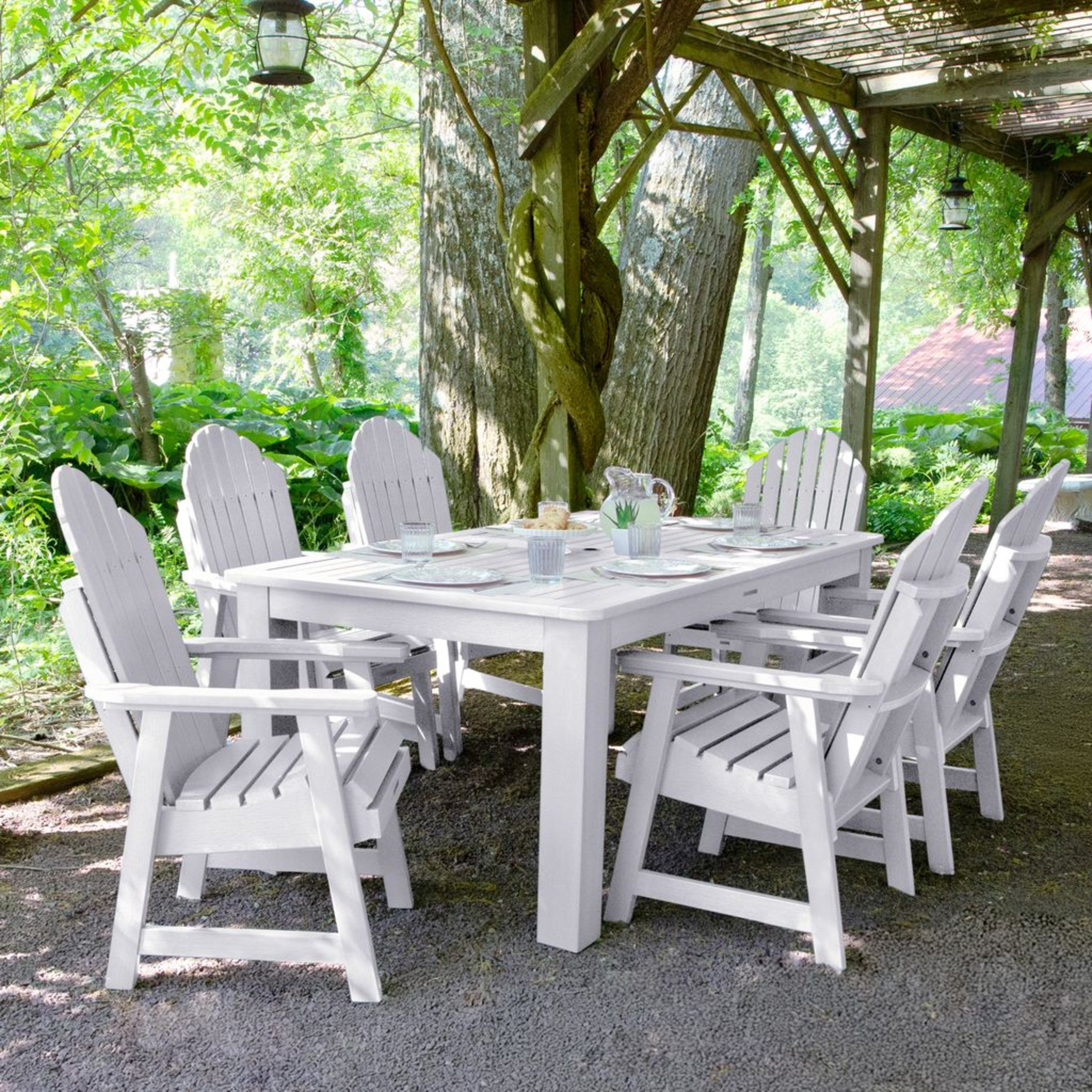 highwood AD-ST7HM1CO4AA-WHE Hamilton 7 -Piece White Patio Dining Set Plastic Rectangle Table with 6 Stationary Chairs