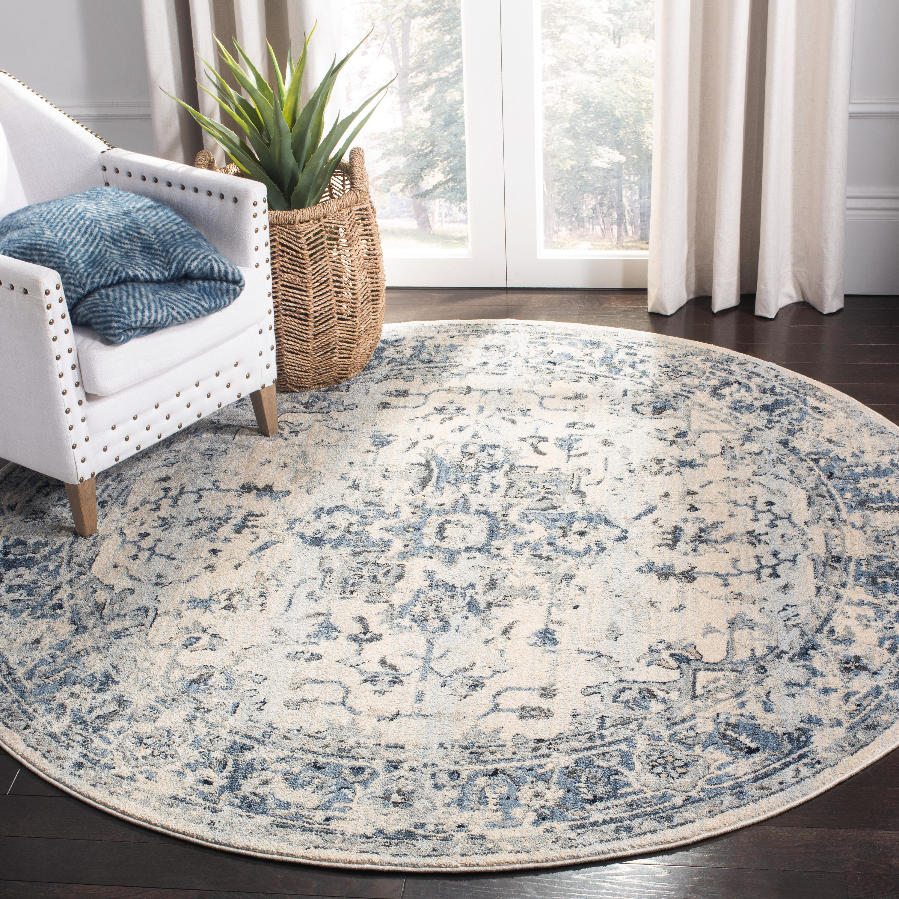 Charleston 411A Ivory/Navy 5ft x 5ft Round Rug