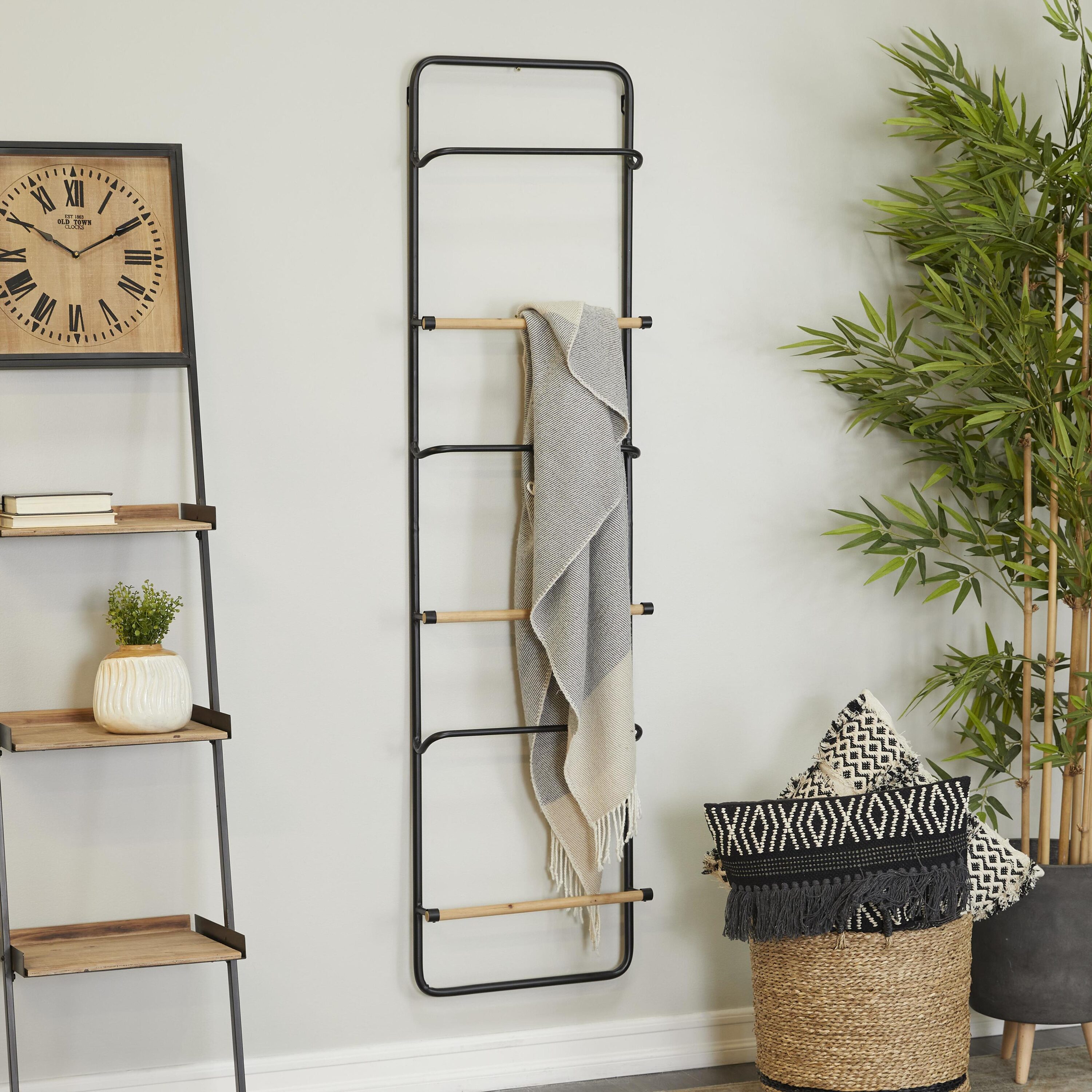 Grayson Lane 87824 Black 6 Rack Wall-mount Blanket ladder
