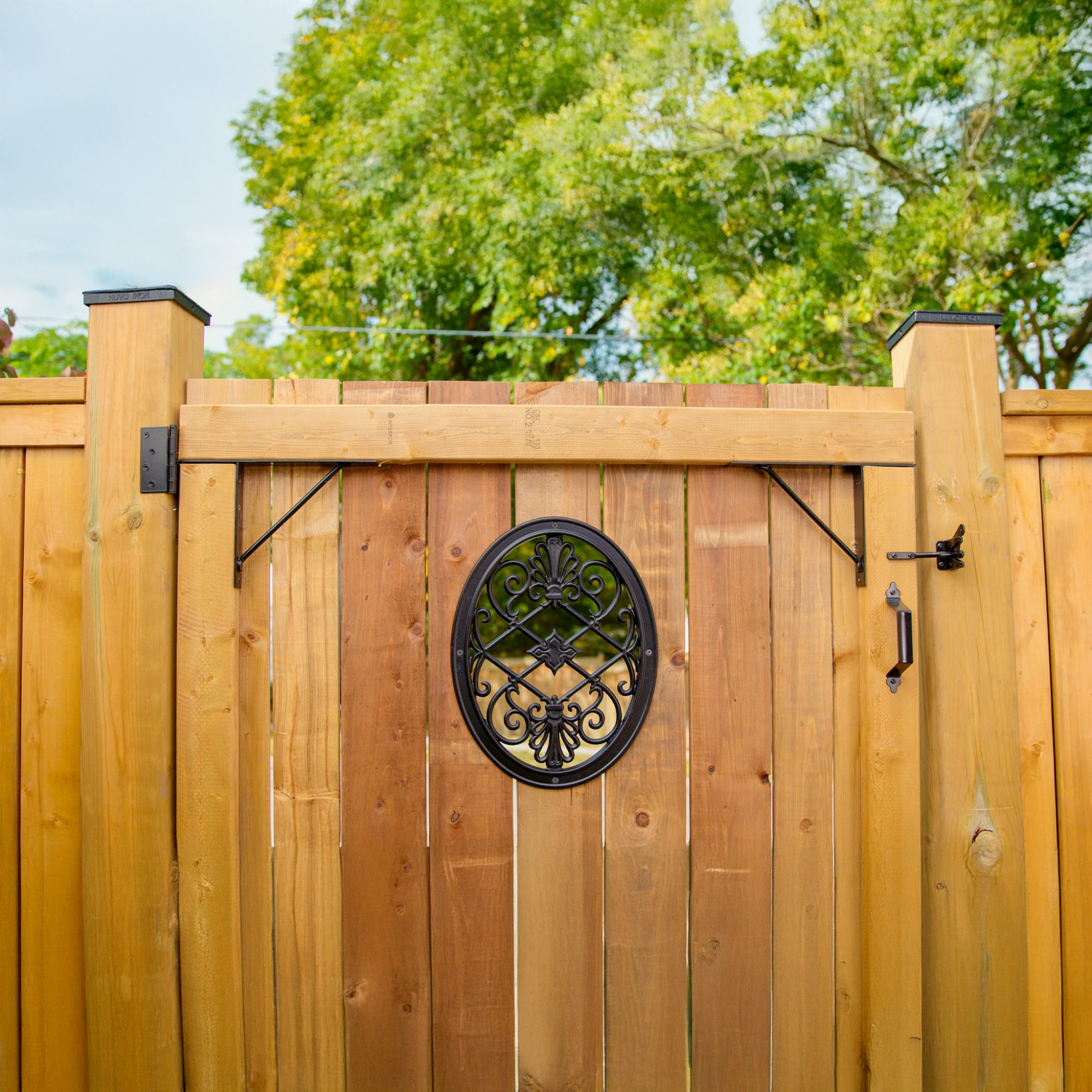 Nuvo Iron PRO656EC Gate-Hardware - View #4