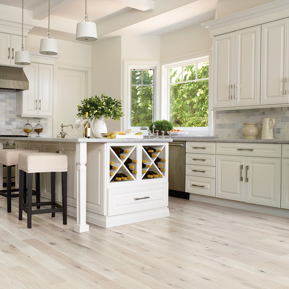 Villa Barcelona LOWMCSS839SAMP Hardwood-Flooring-Samples - View #3