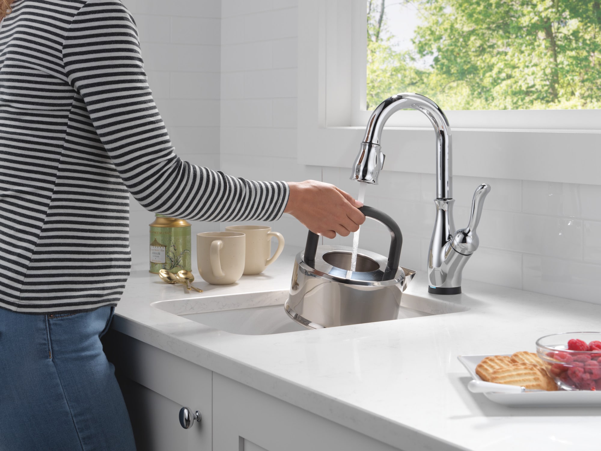 Delta 9678TL-DST Kitchen-Faucets - View #12