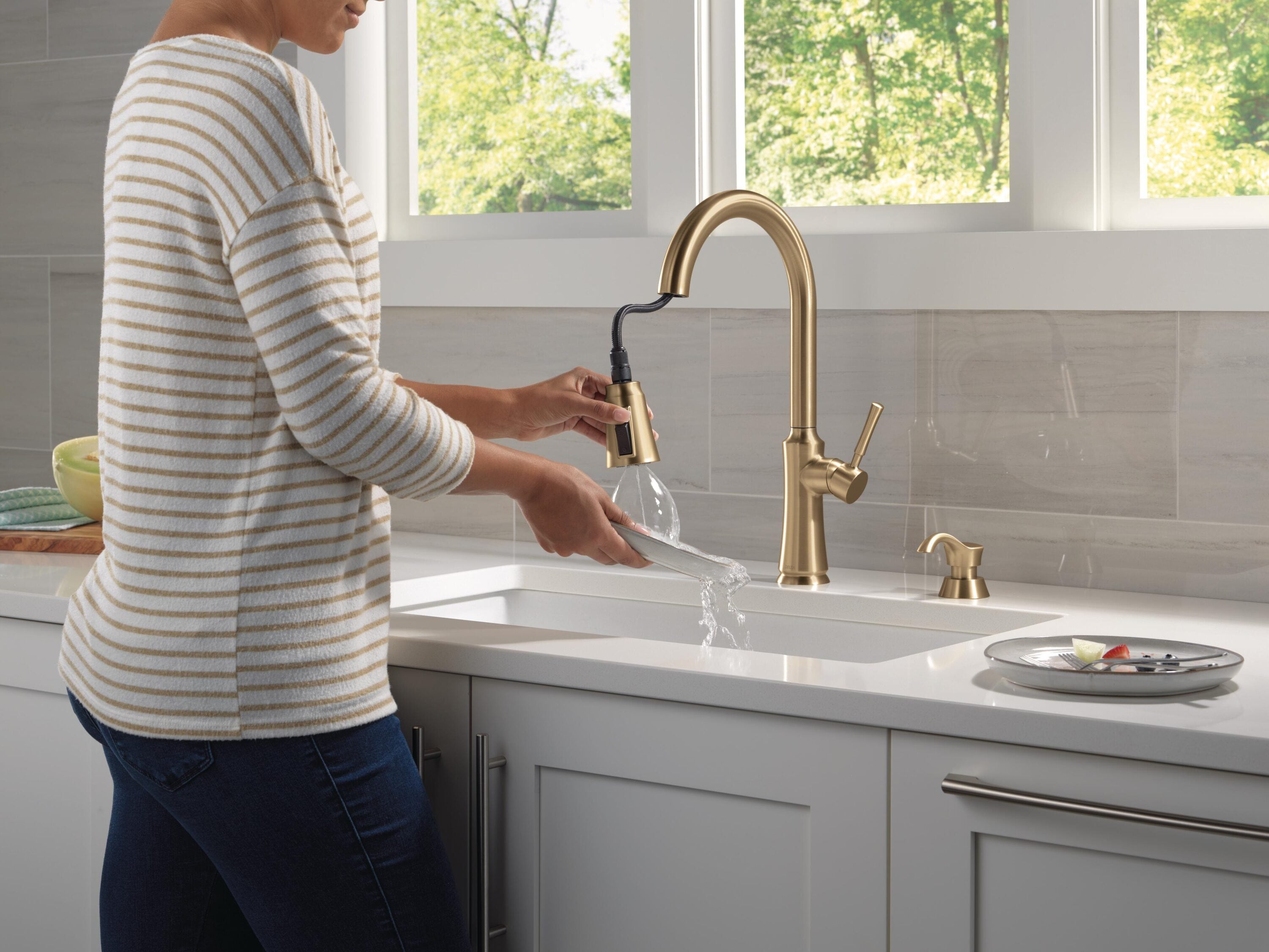 Delta 19871Z-CZSD-DST Kitchen-Faucets - View #2