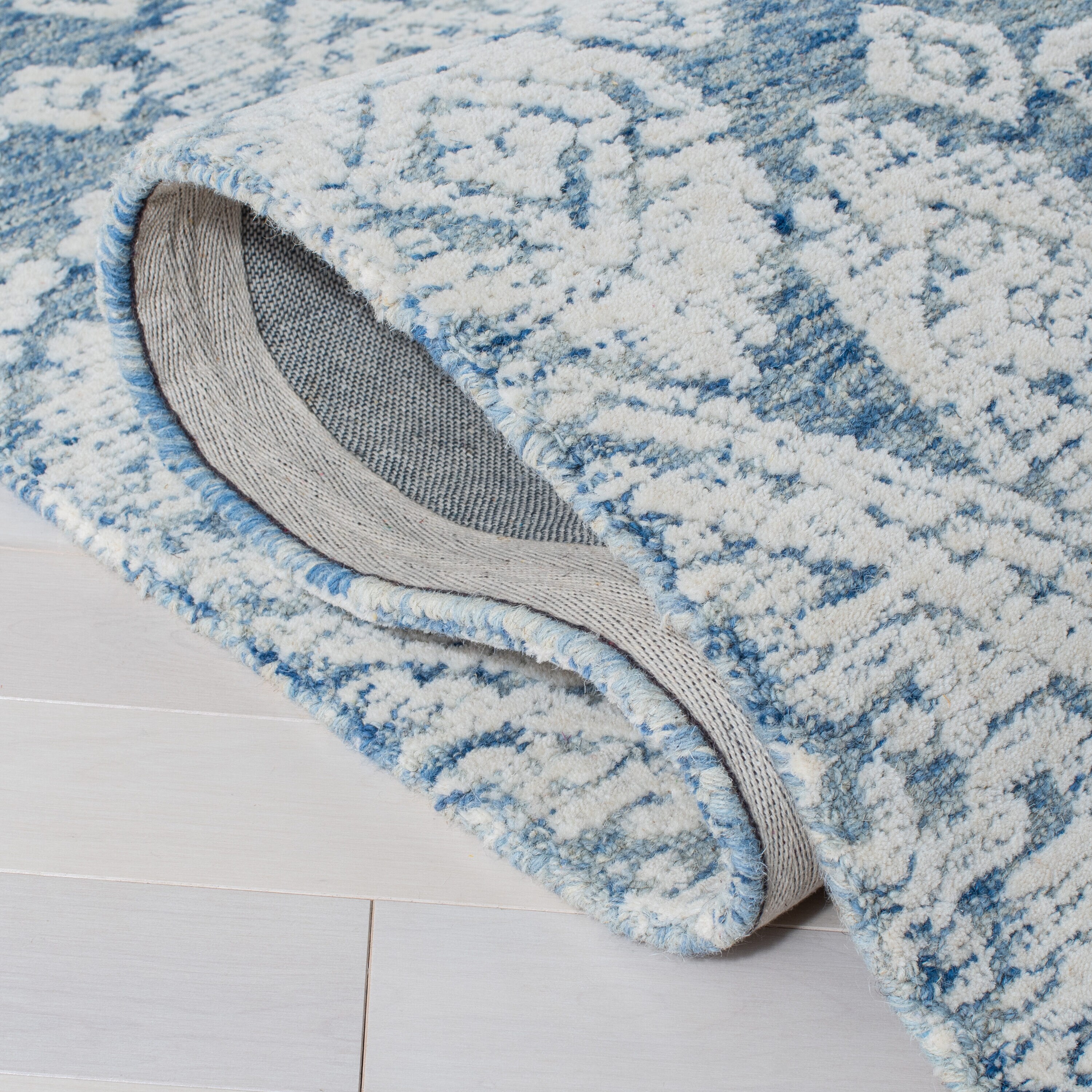 Safavieh MET987M-28 rugs - View #7